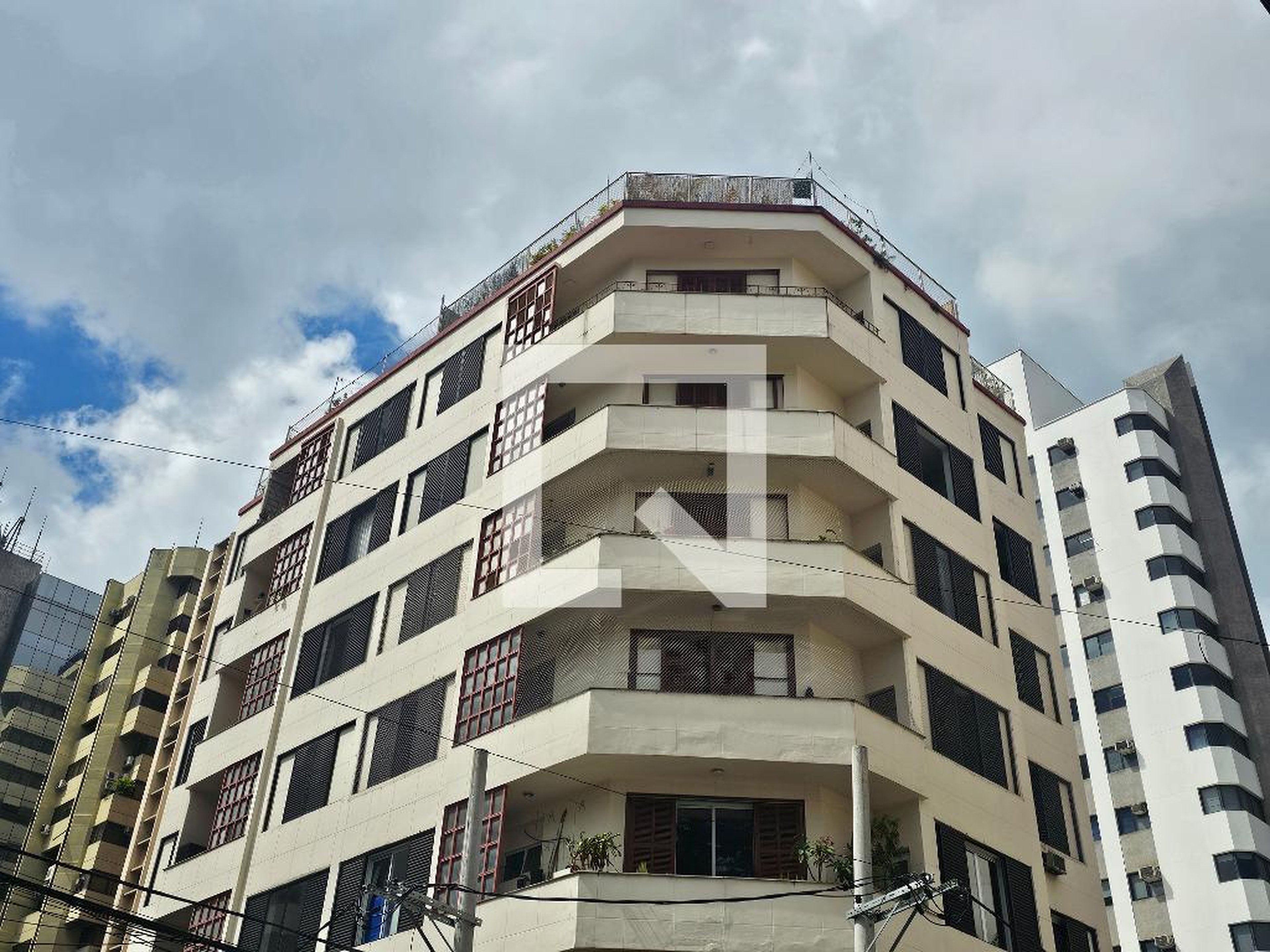 Fachada Condomínio Turiassu 205