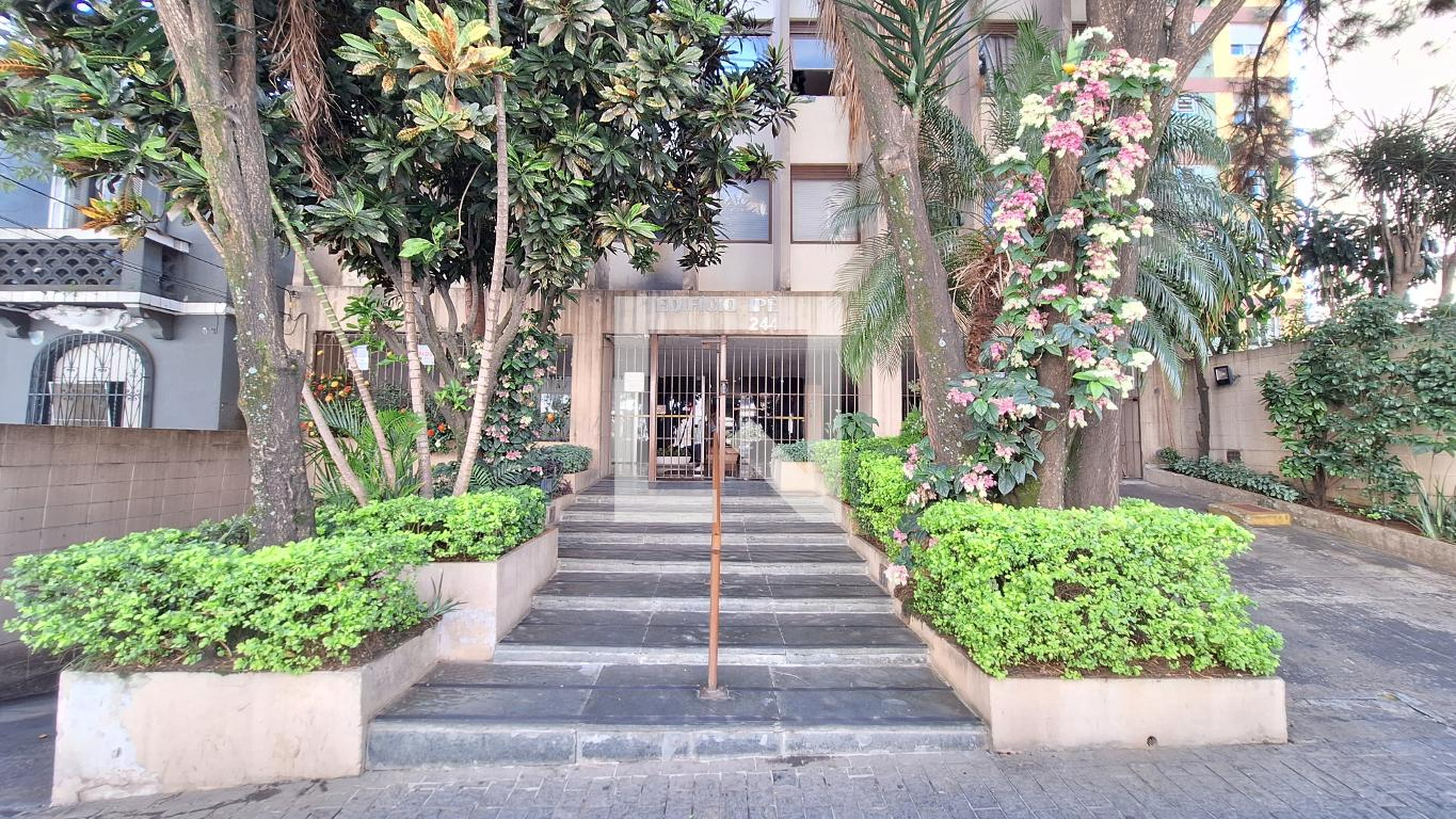 Fachada Edifício Ipe