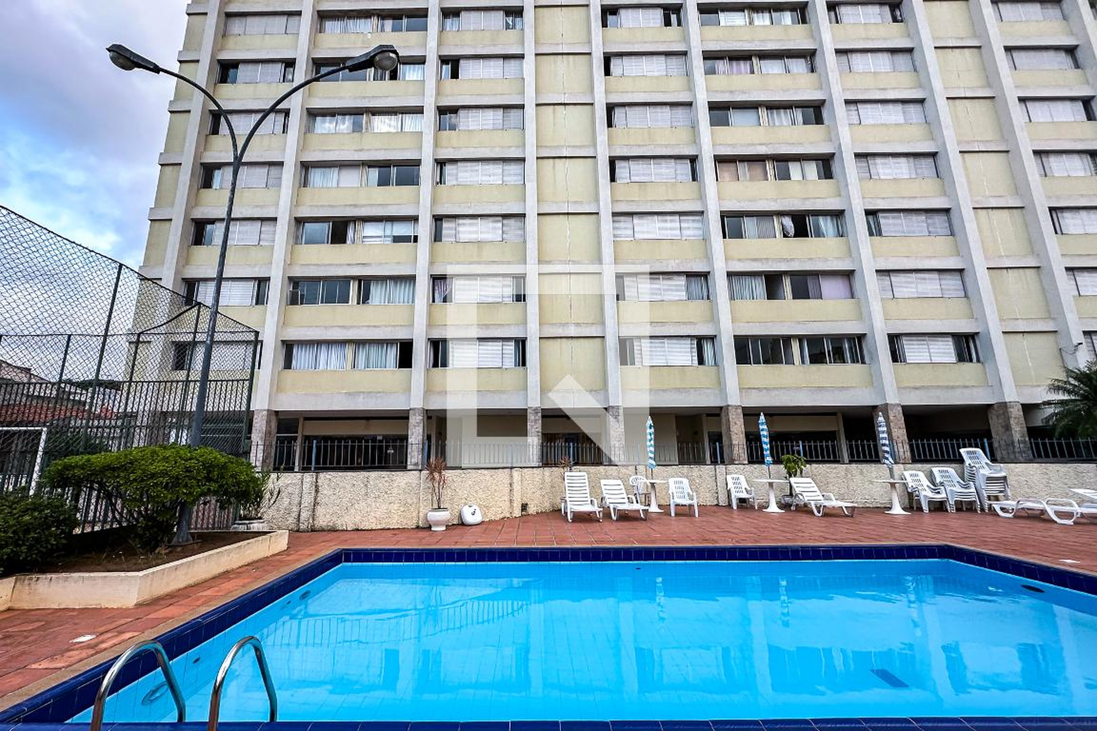 Piscina - Edifício Maiorca