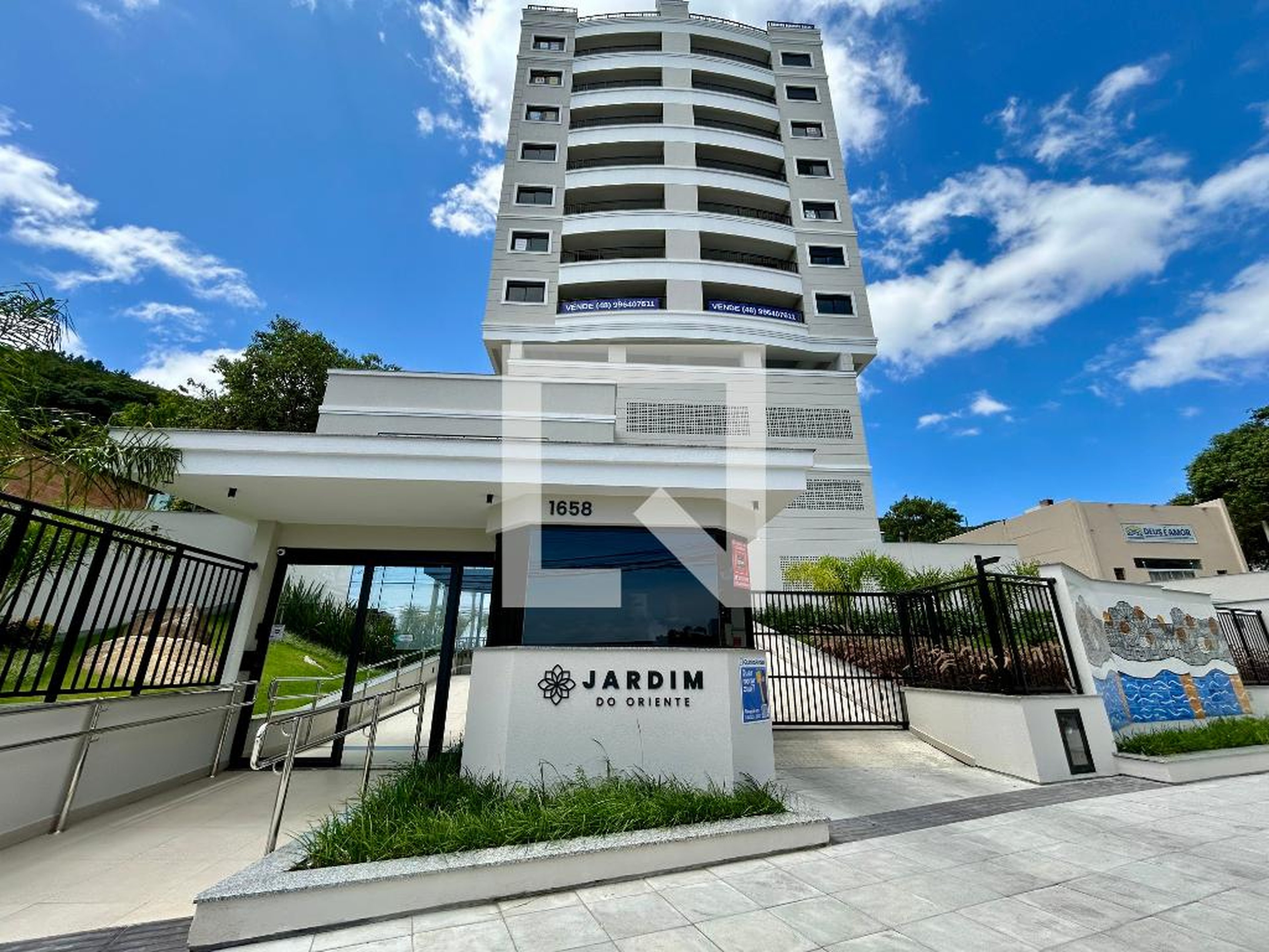 Fachada Condomínio em Rodovia Virgílio Várzea, 408