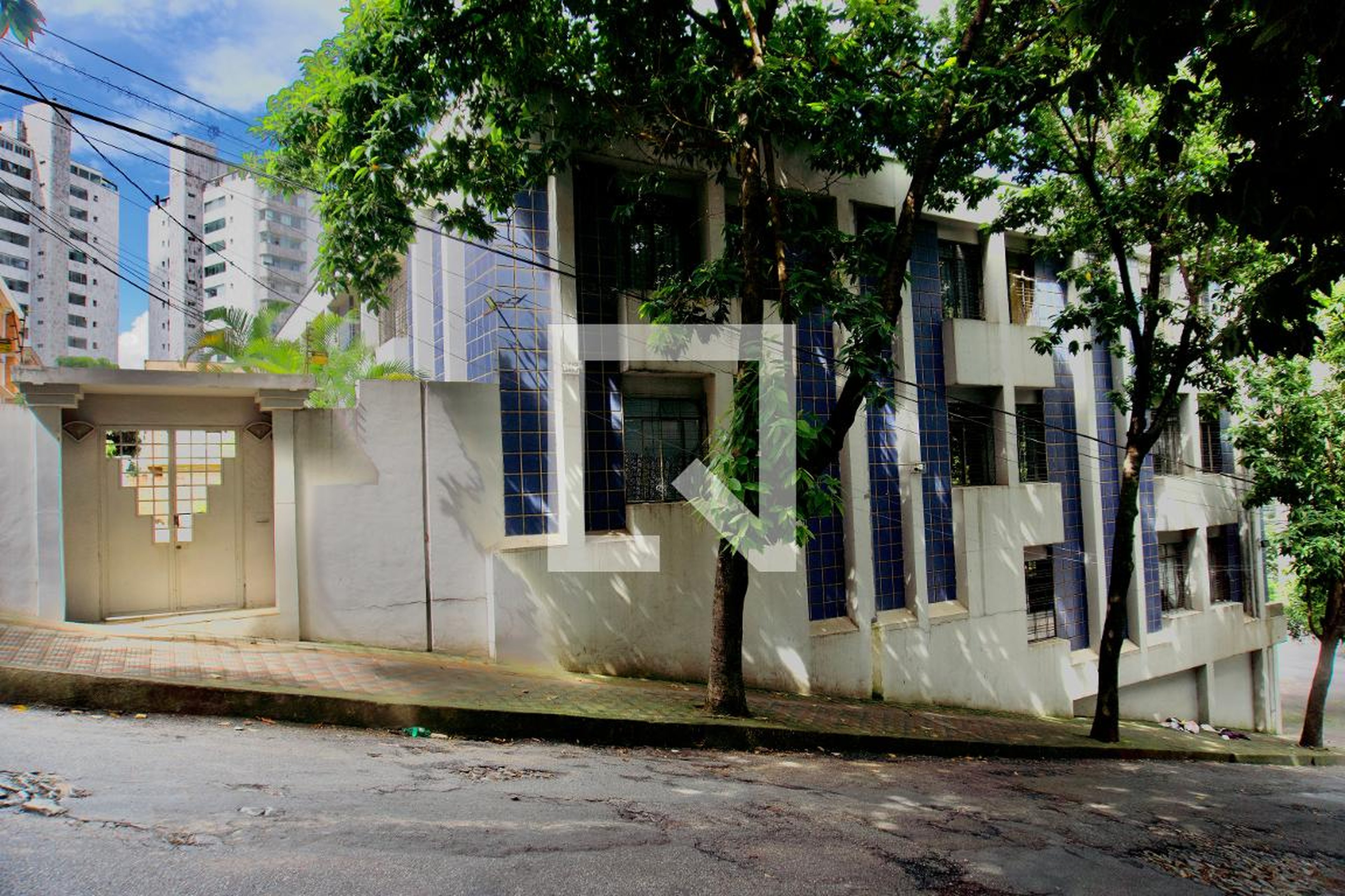 Fachada do Prédio Condomínio em Avenida Arthur Bernardes, 400