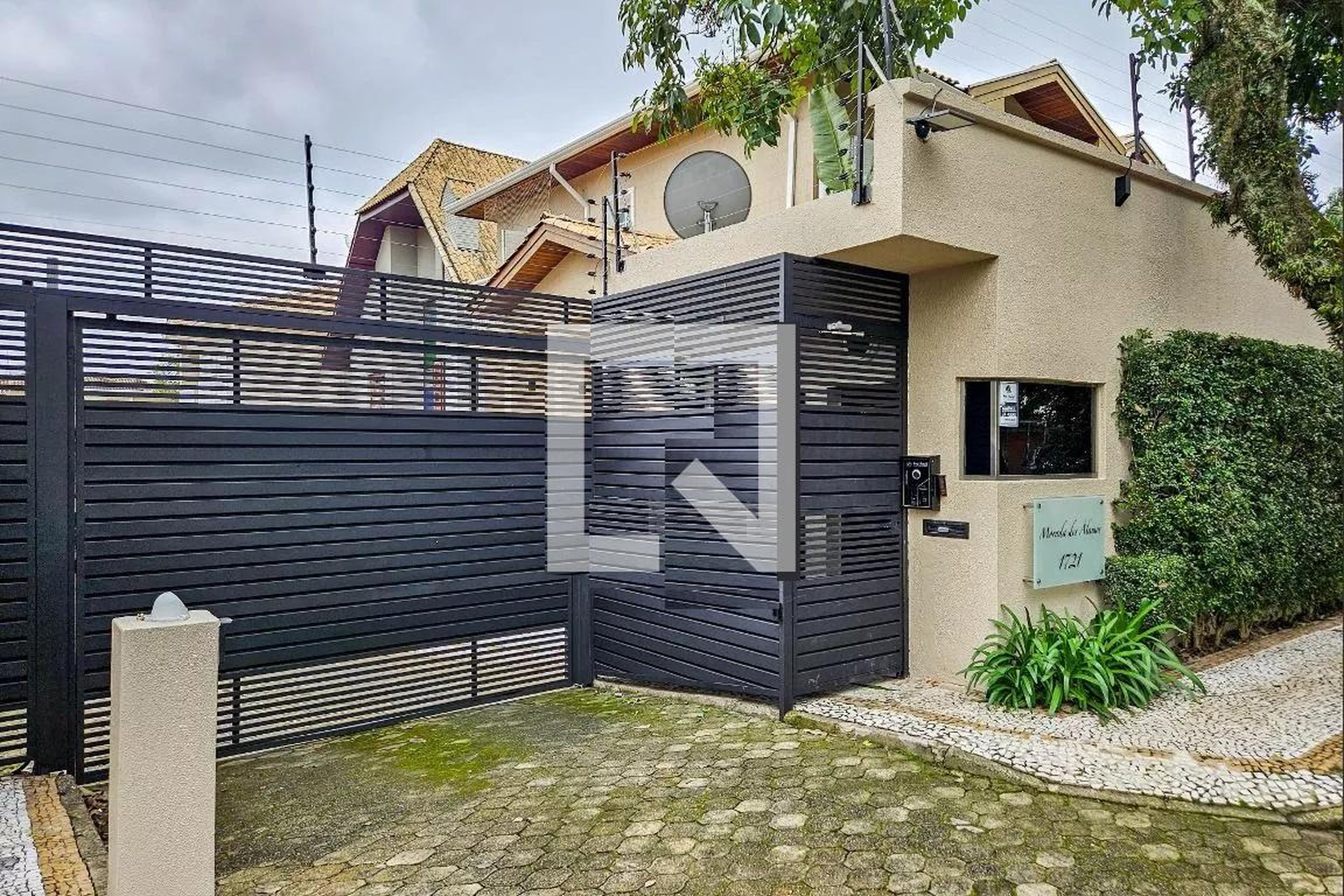 Fachada do Condominio Condomínio em Rua Comendador Elias Zarzur, 1721