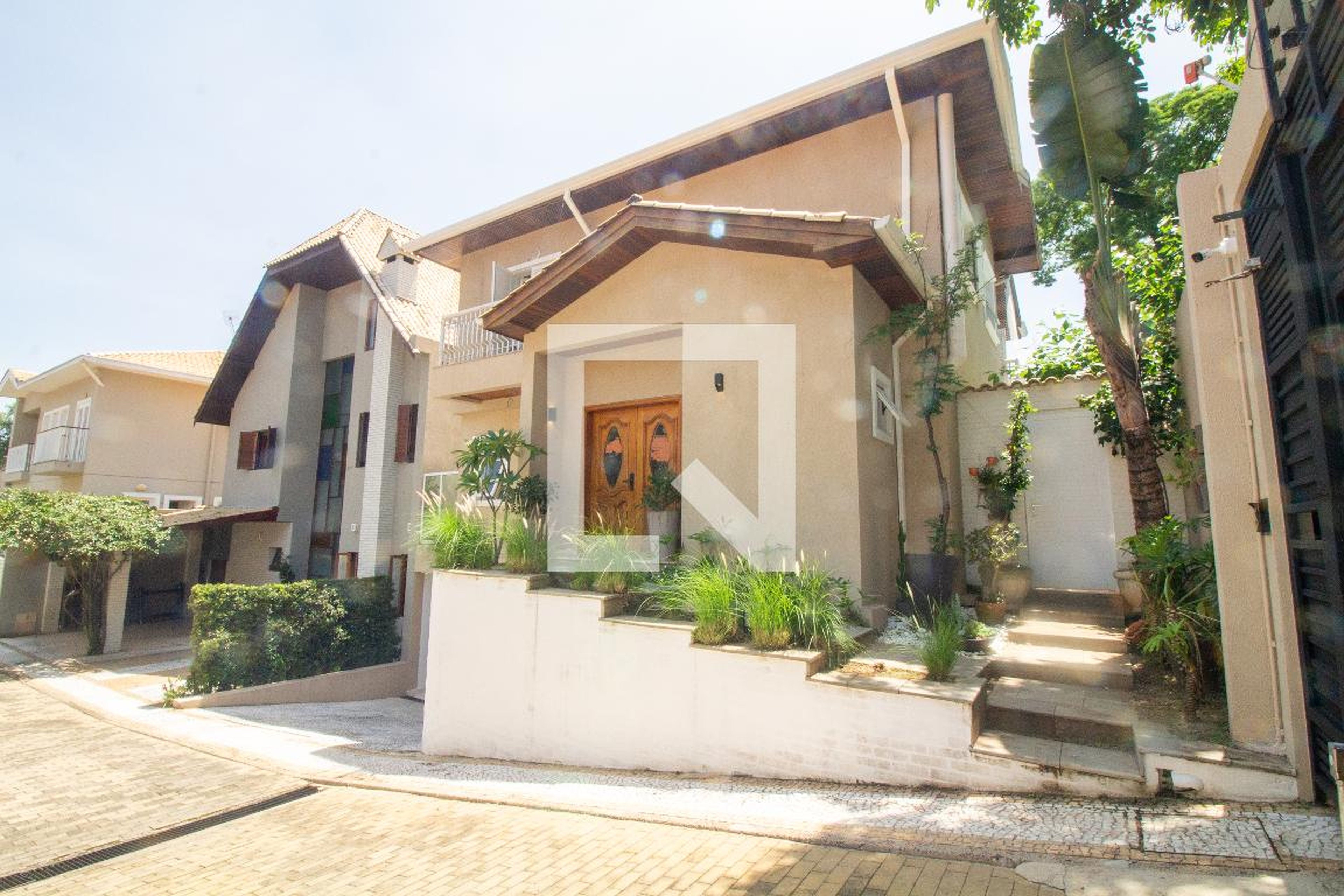 Fachada Condomínio em Rua Comendador Elias Zarzur, 1721