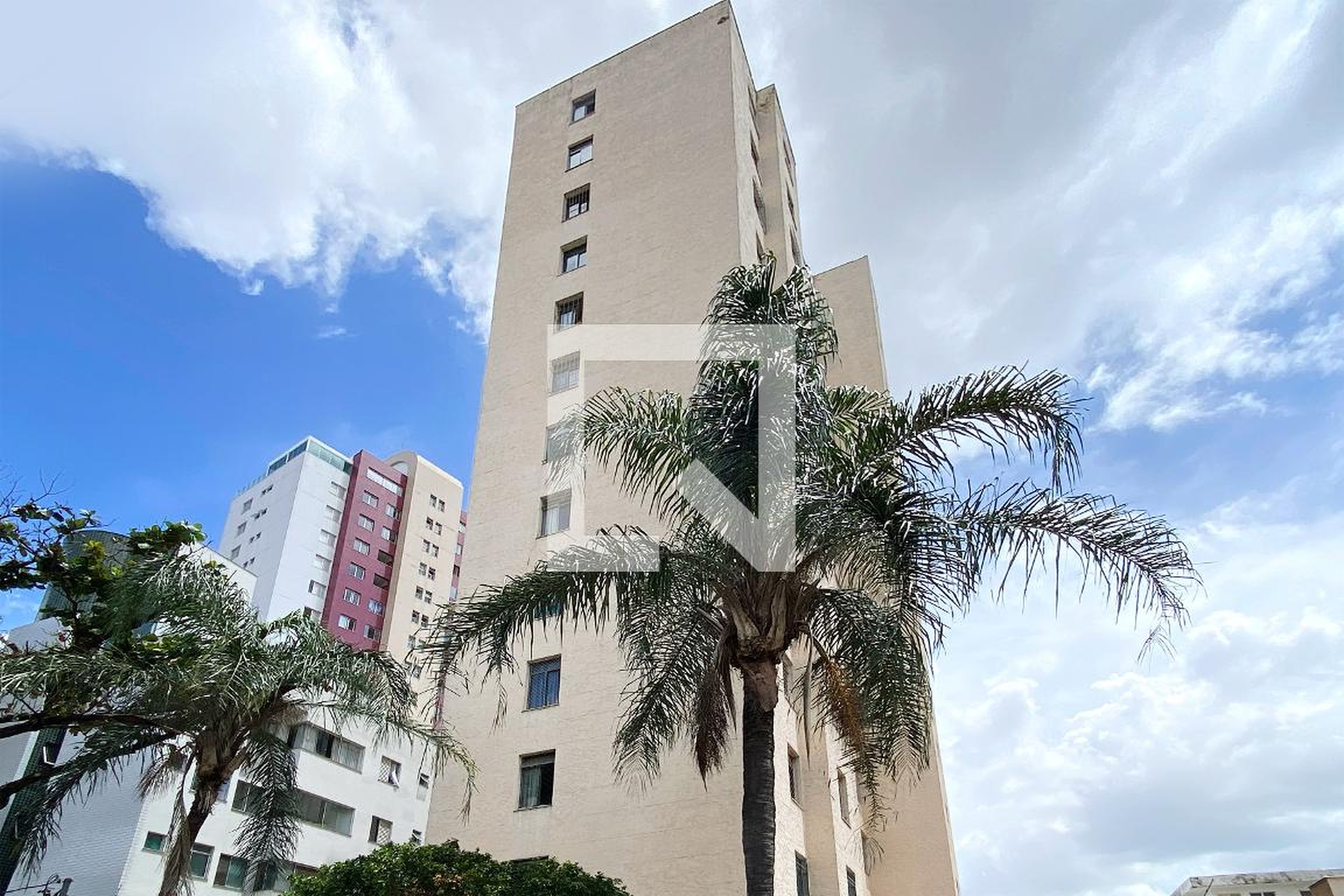 Fachada Edifício Maria de Paula