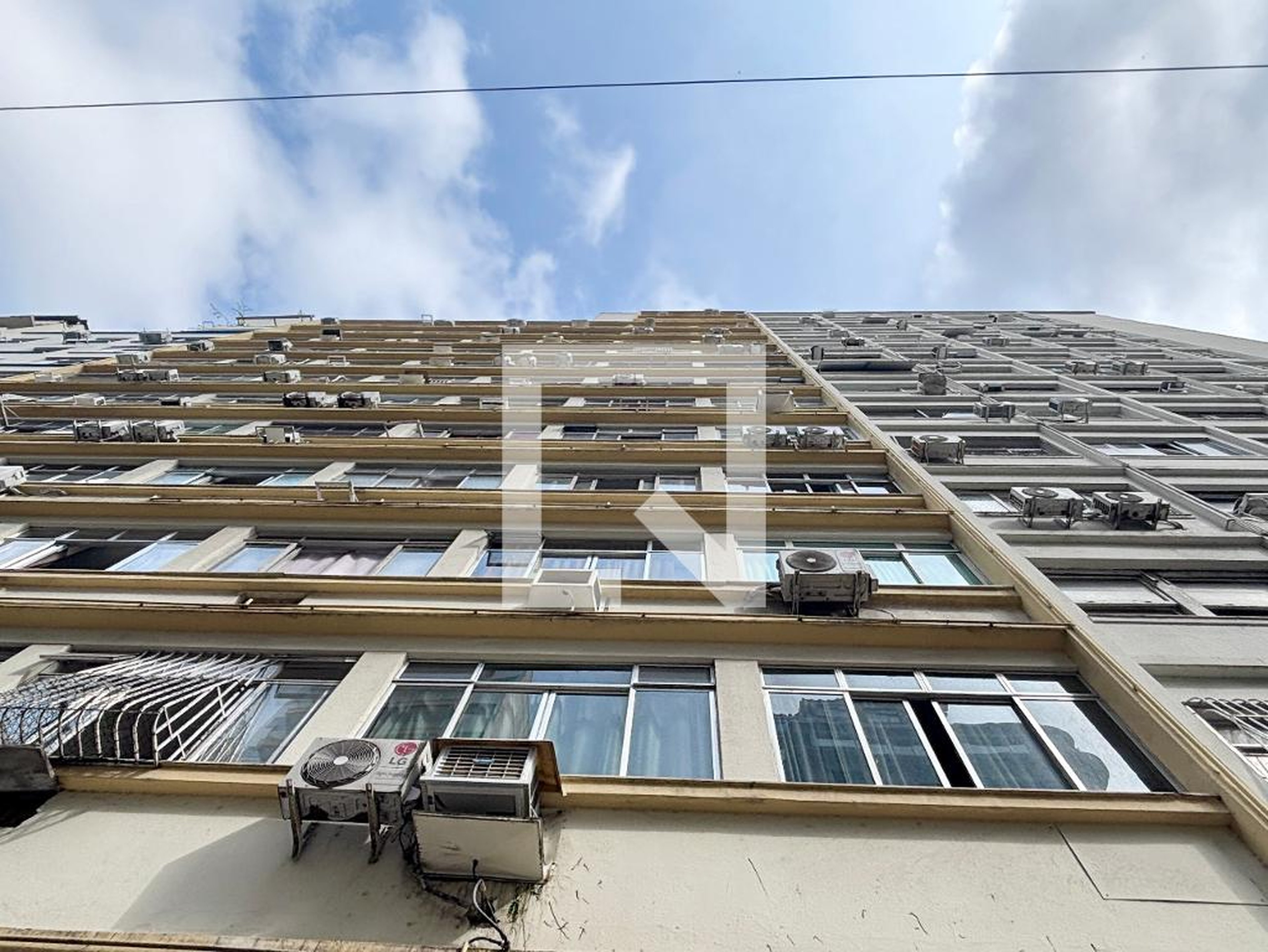 Fachada Edifício Embassy