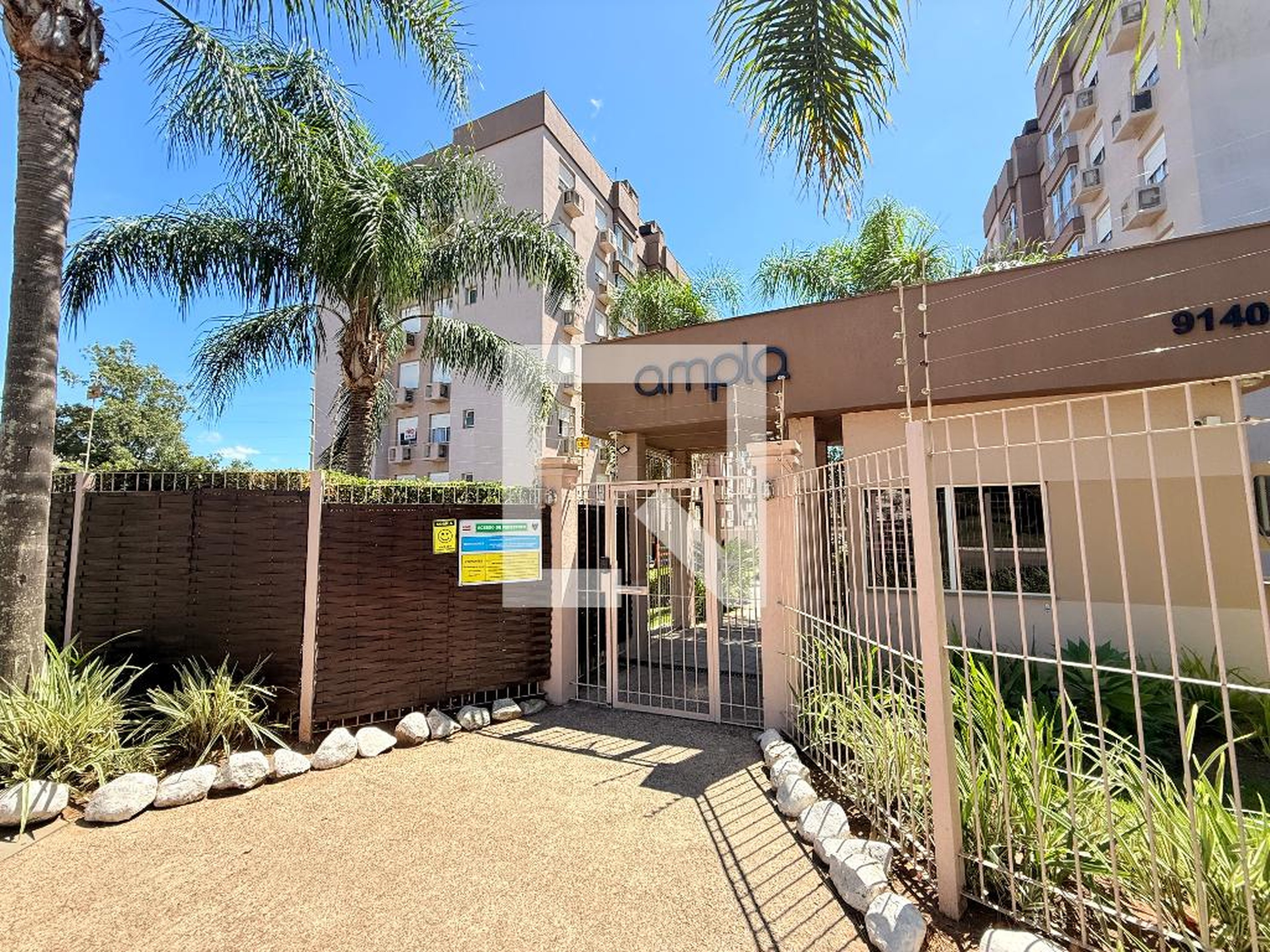 Fachada Edifício Residencial Ampla