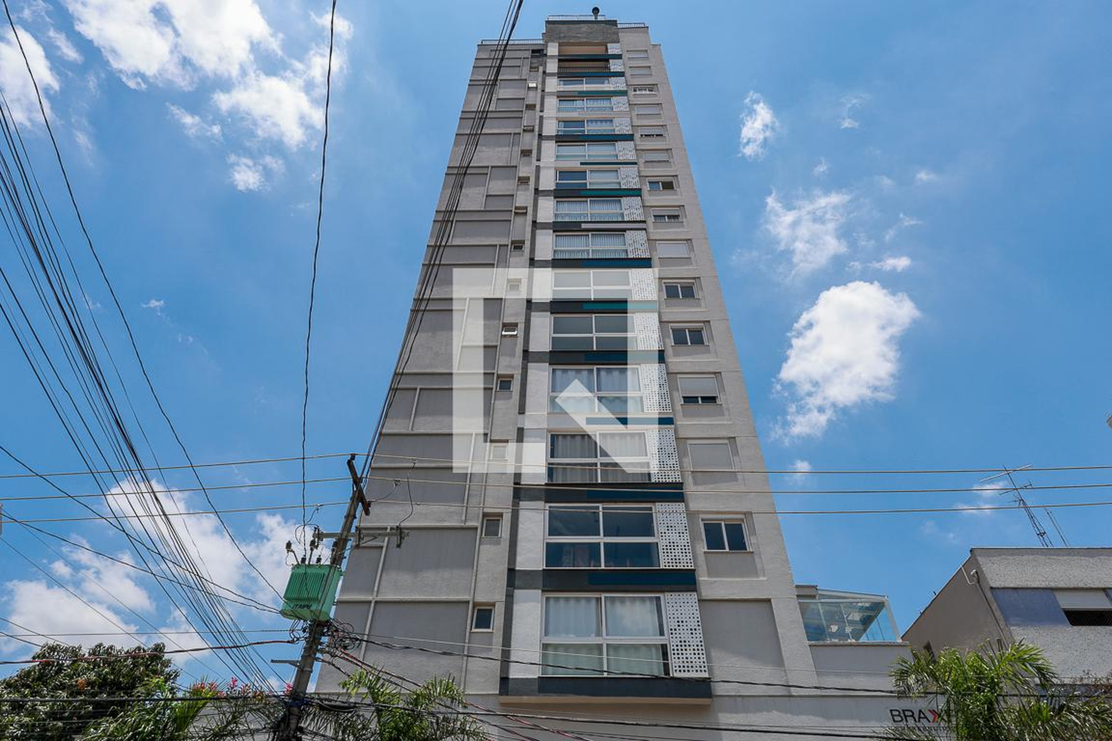 Fachada do prédio Condomínio Altius Residencial