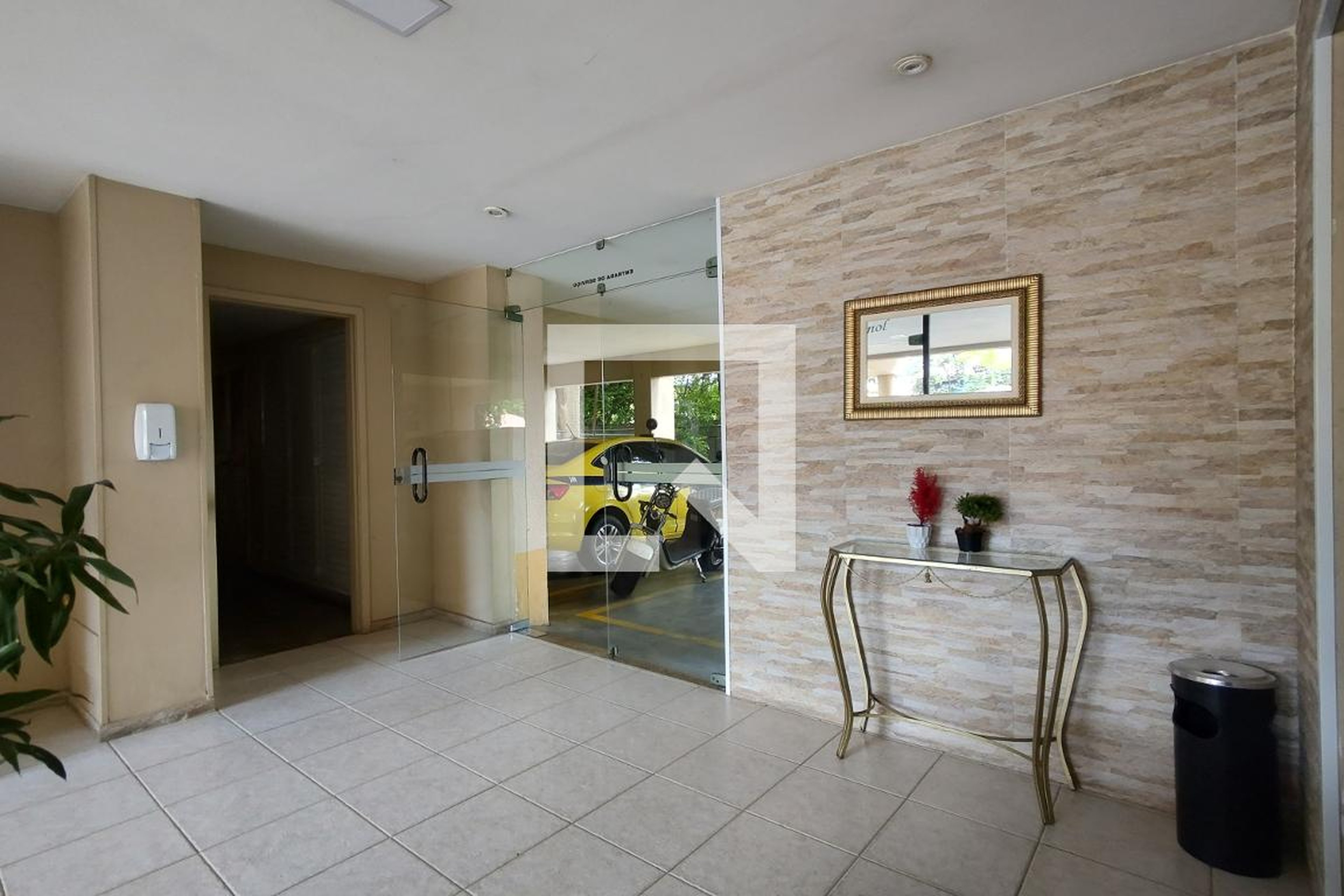 Hall de entrada - Bosque