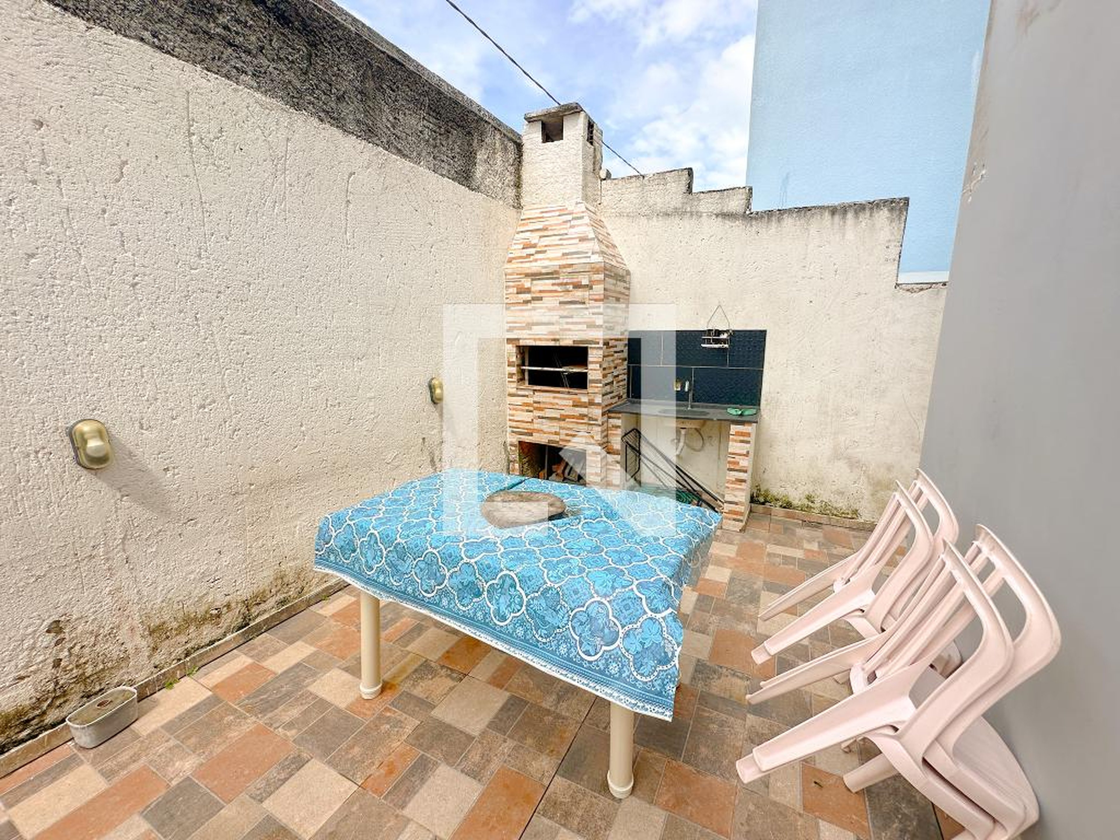 Área externa - Res. Águas Claras