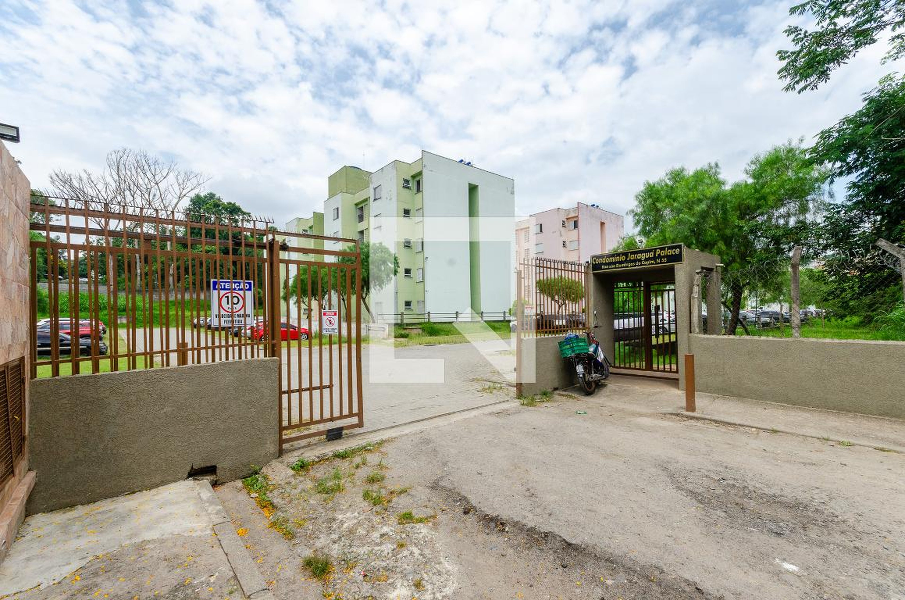 Fachada Residencial Jaragua Palace