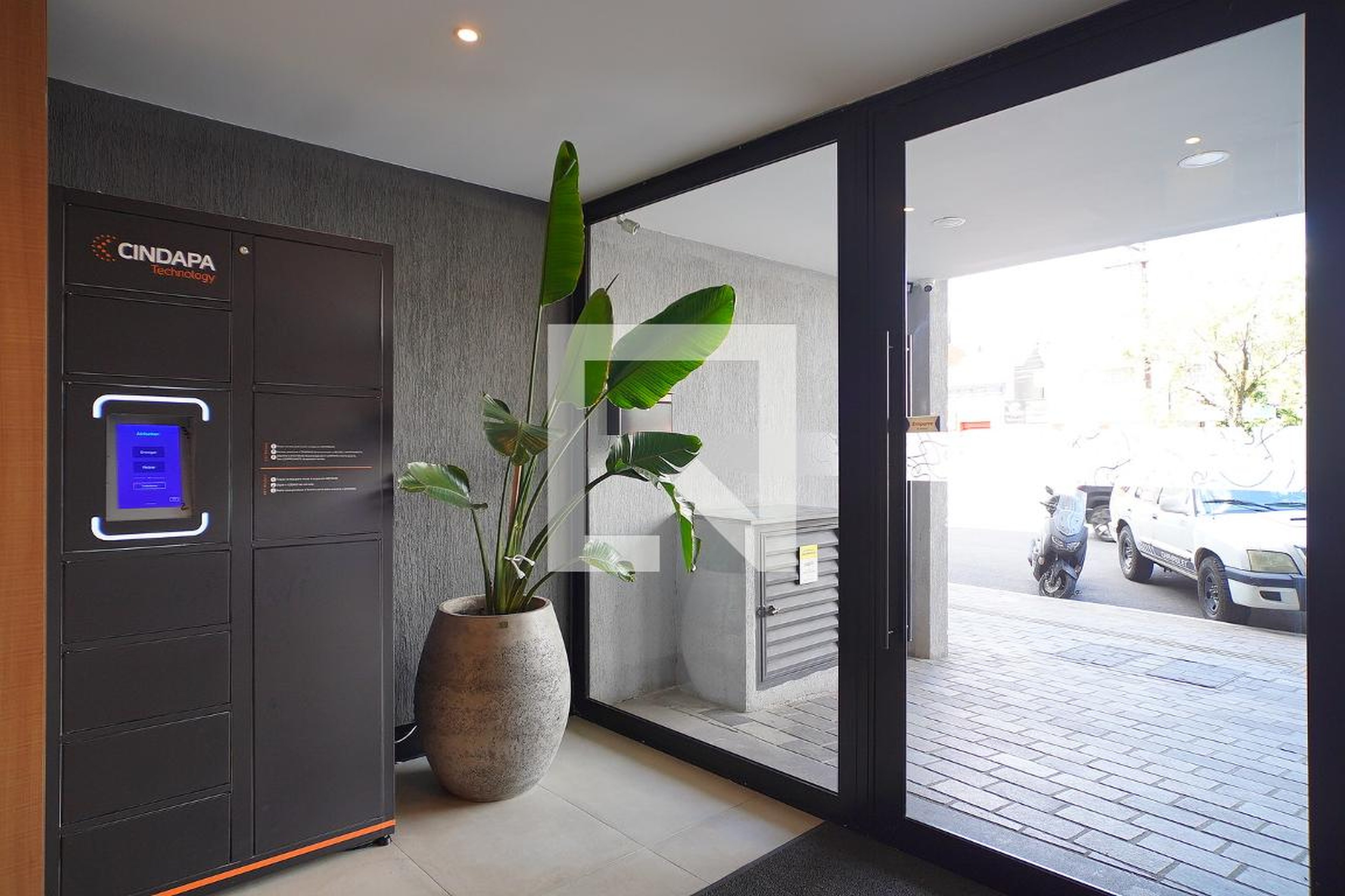 Hall de entrada Condomínio em Avenida Benjamin Constant, 1783