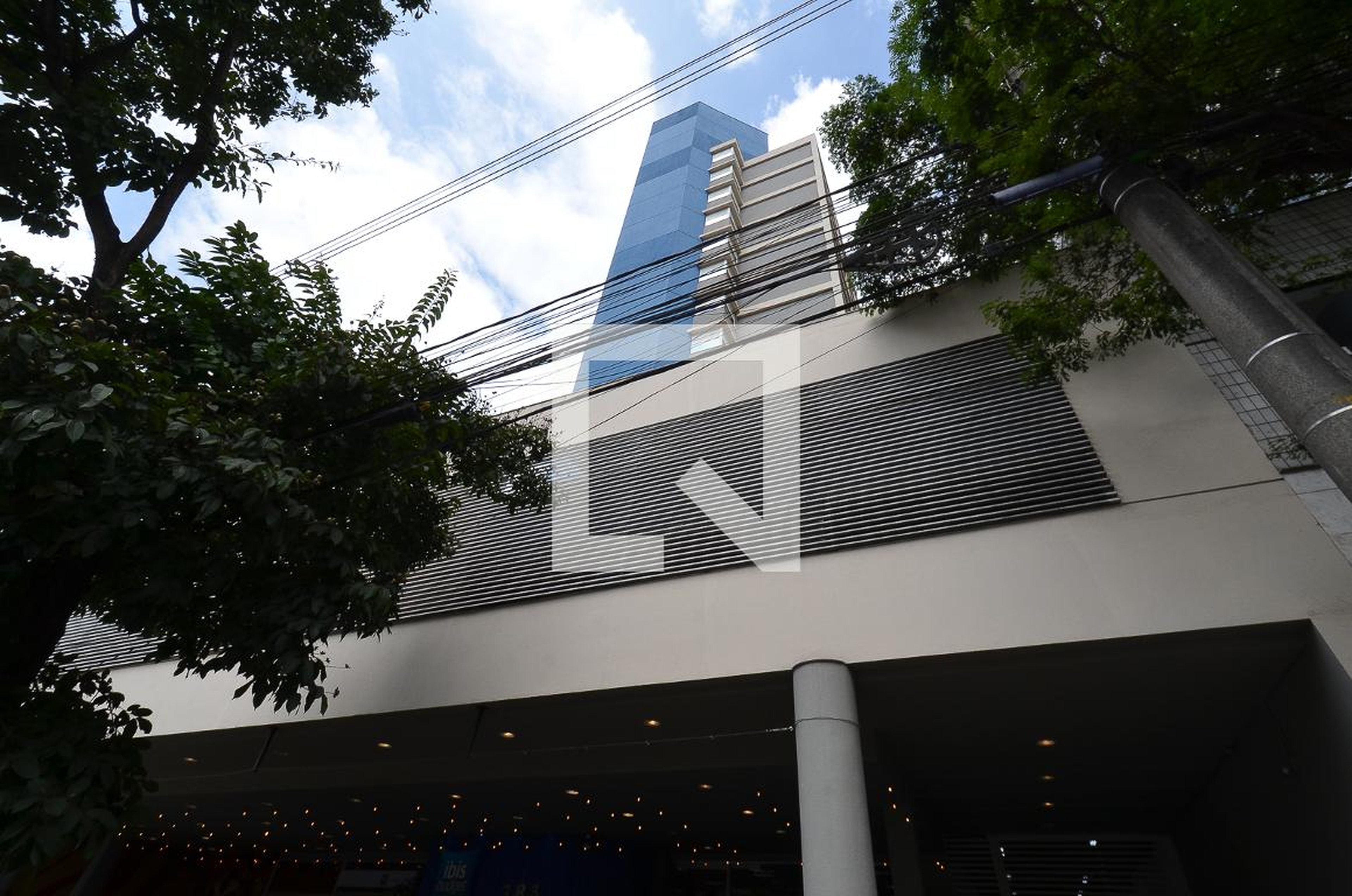 Fachada Condomínio em Avenida Bias Fortes, 783