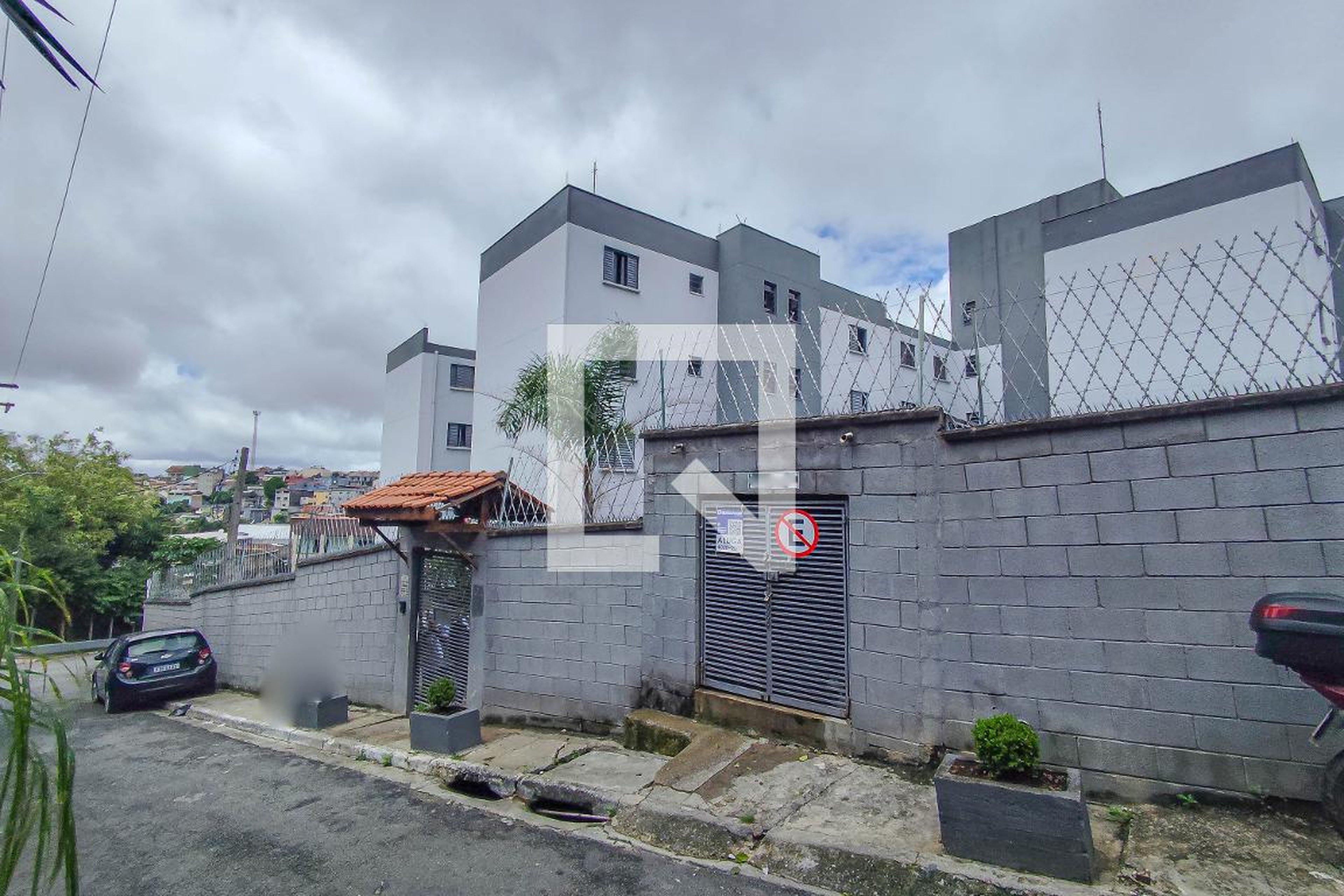 Fachada Condomínio Conjunto Habitacional Safra III