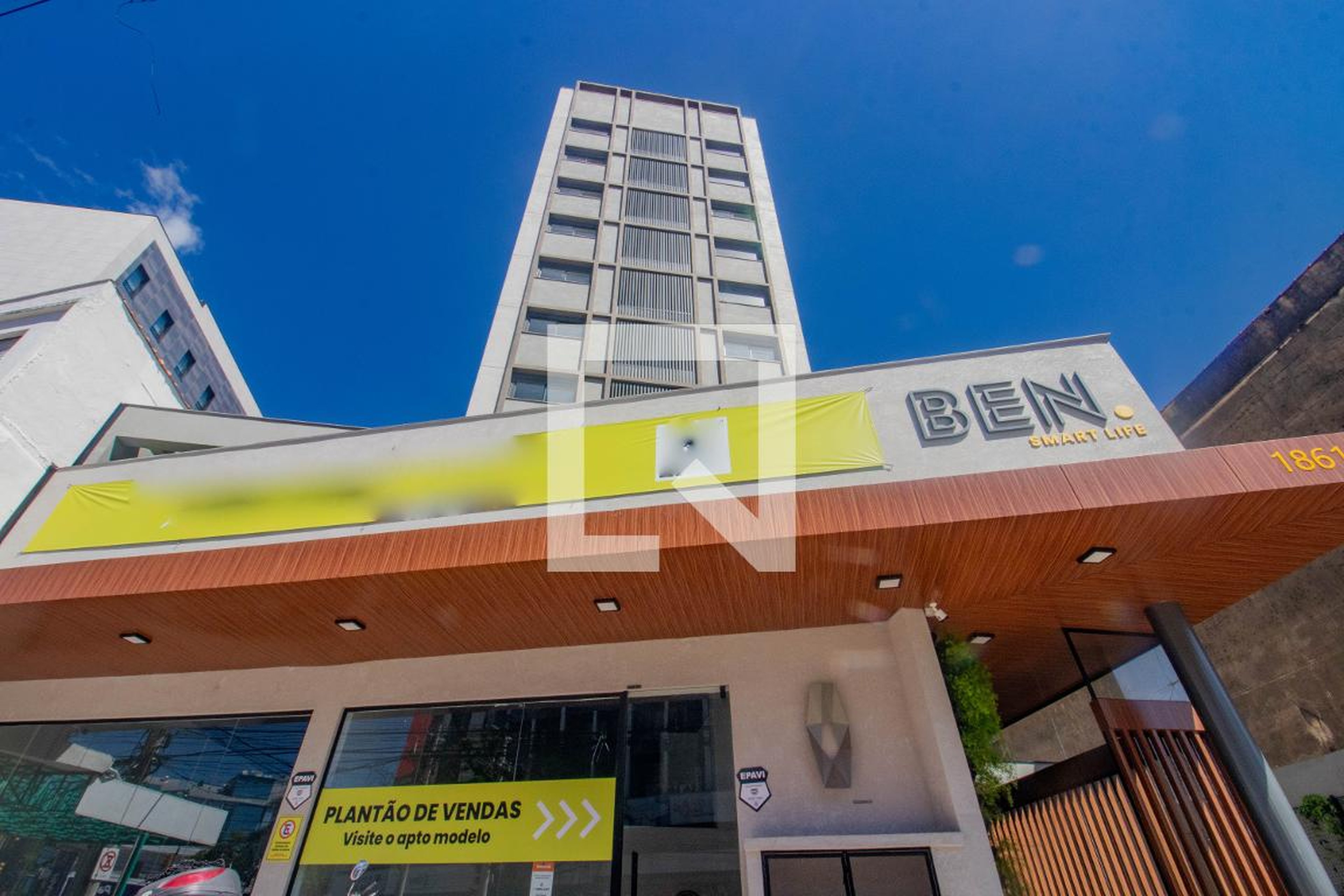 Fachada Condomínio em Avenida Benjamin Constant, 1861