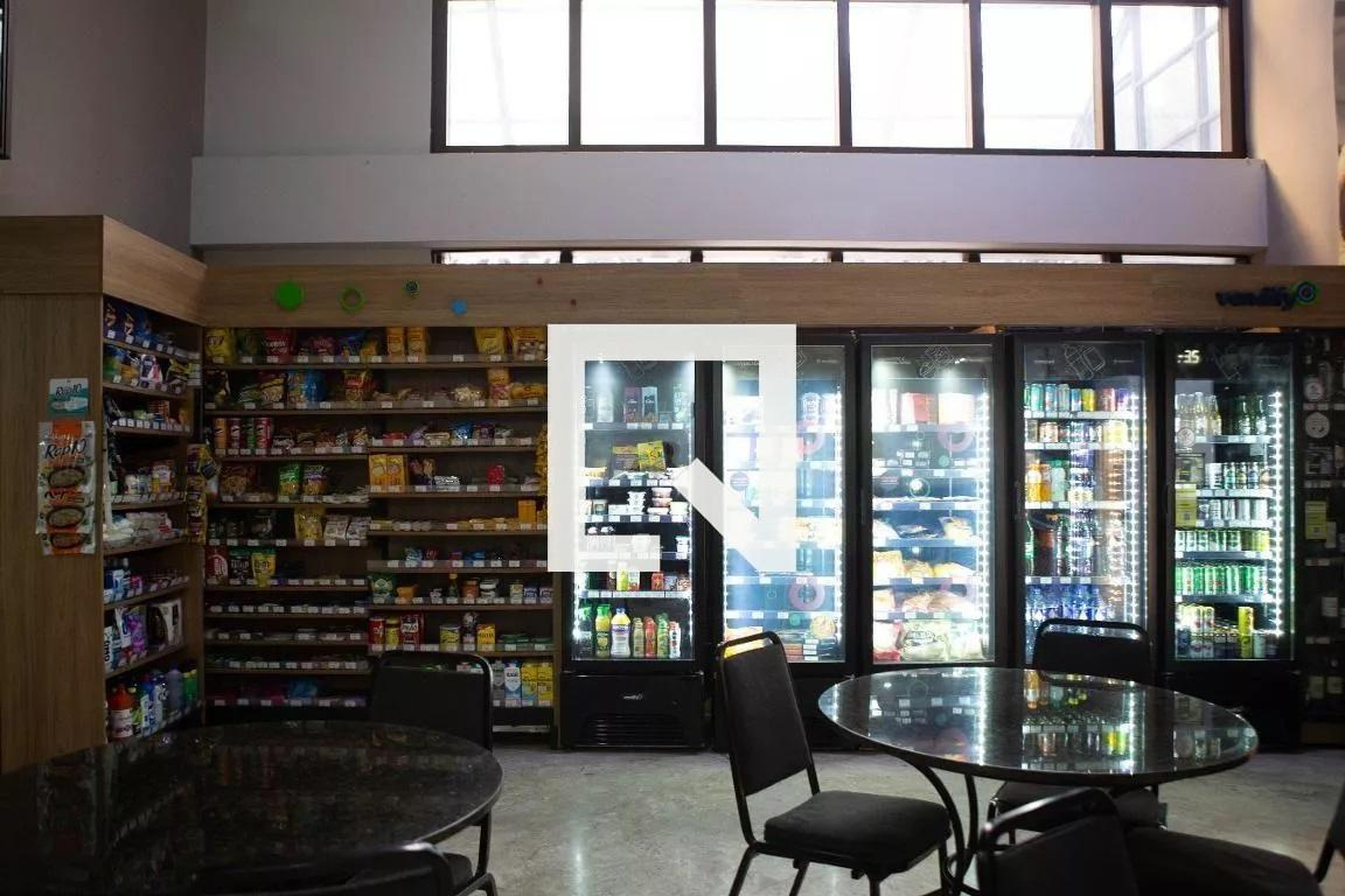 Área comum - QI Intelliegence