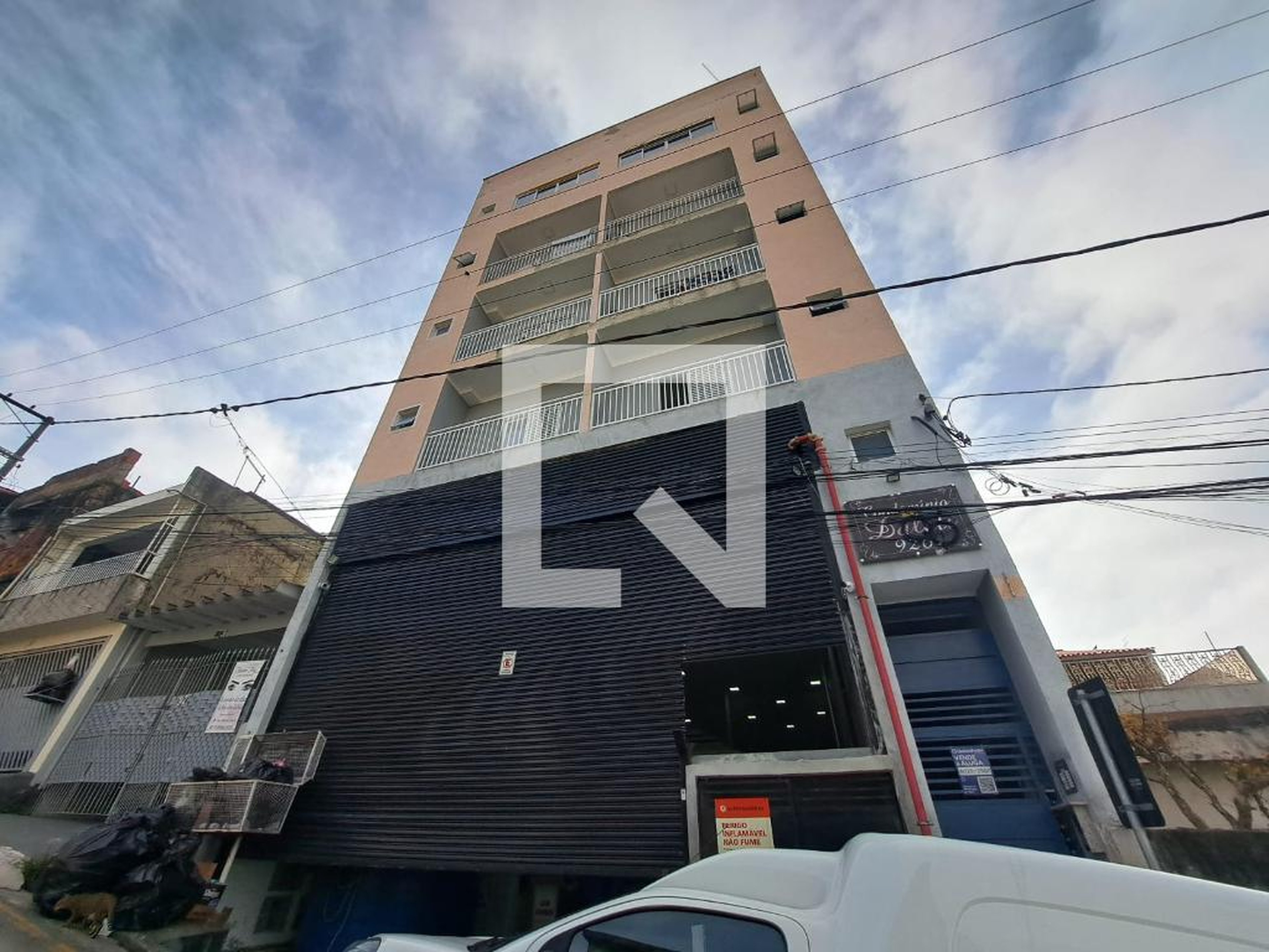 Fachada Condomínio Leti