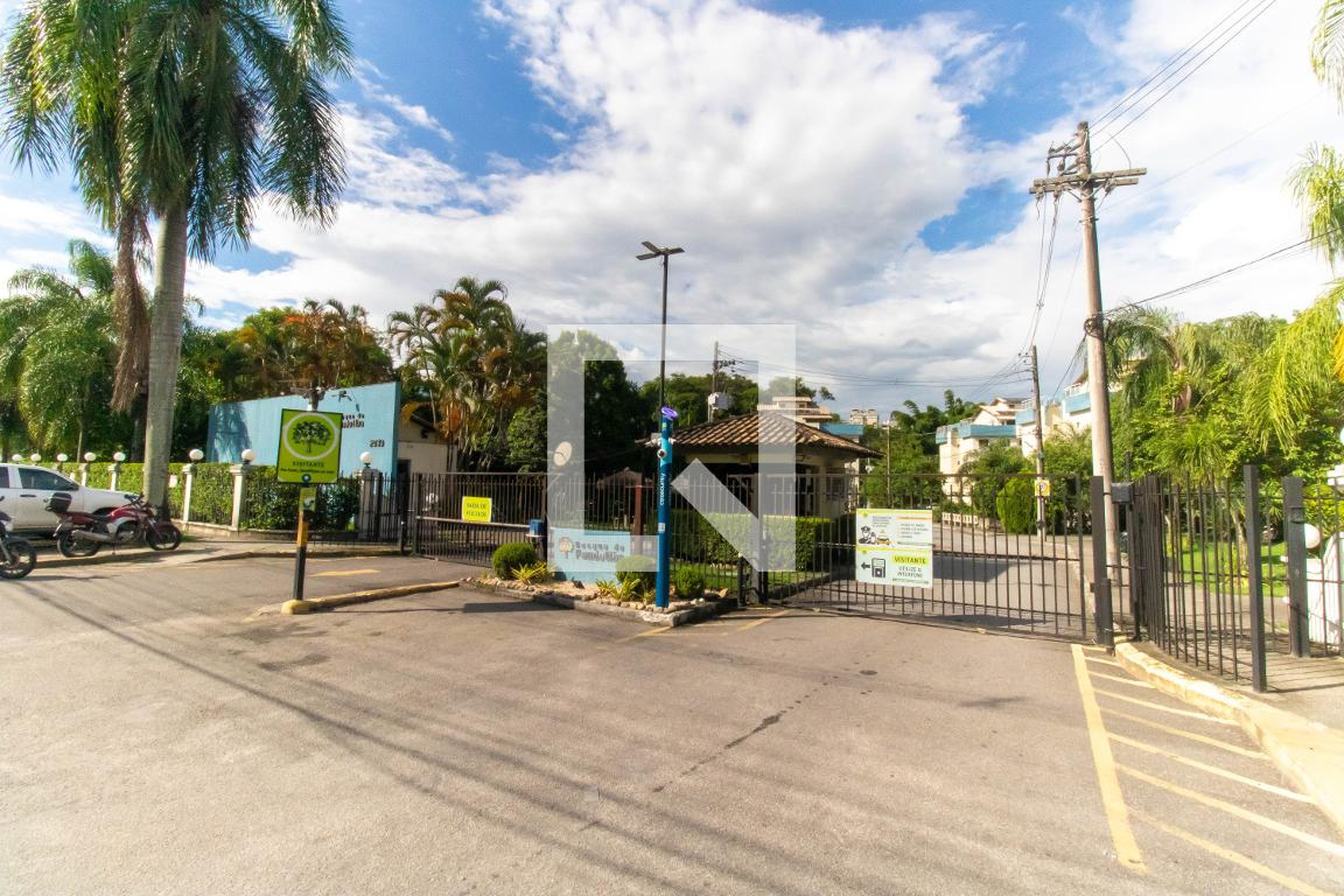 Fachada Condomínio Bosque de Pendotiba