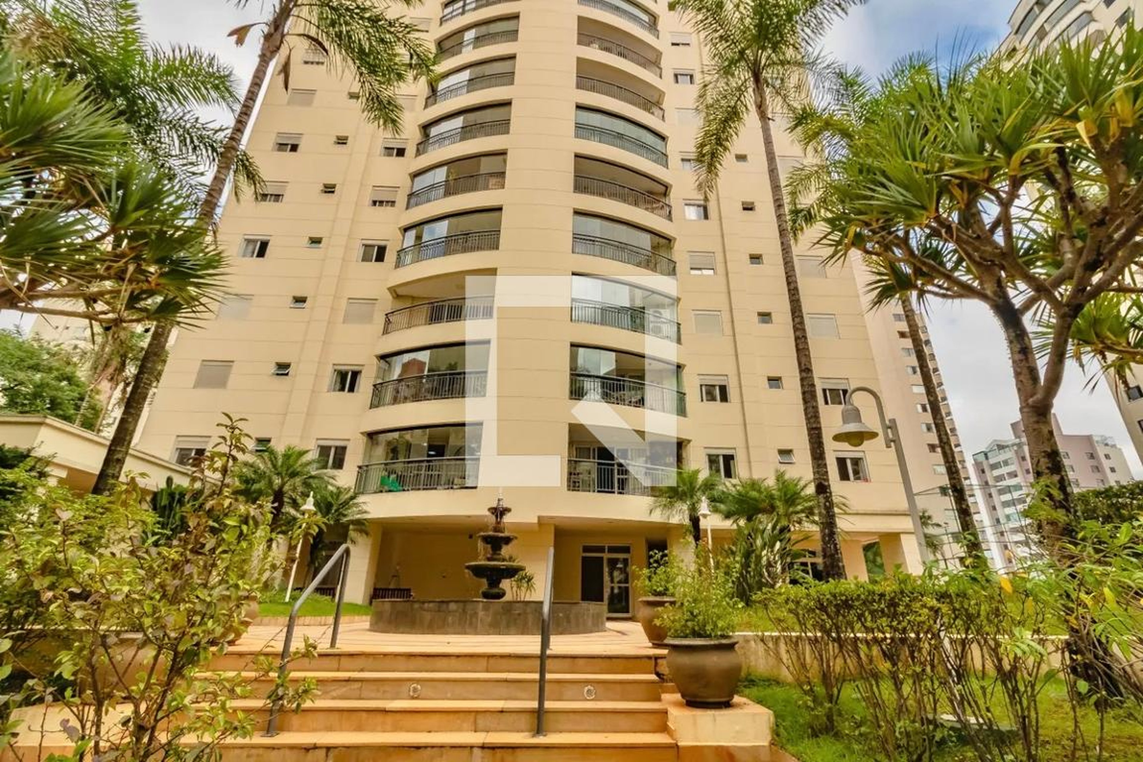 Fachada Condomínio Pátio Figueira