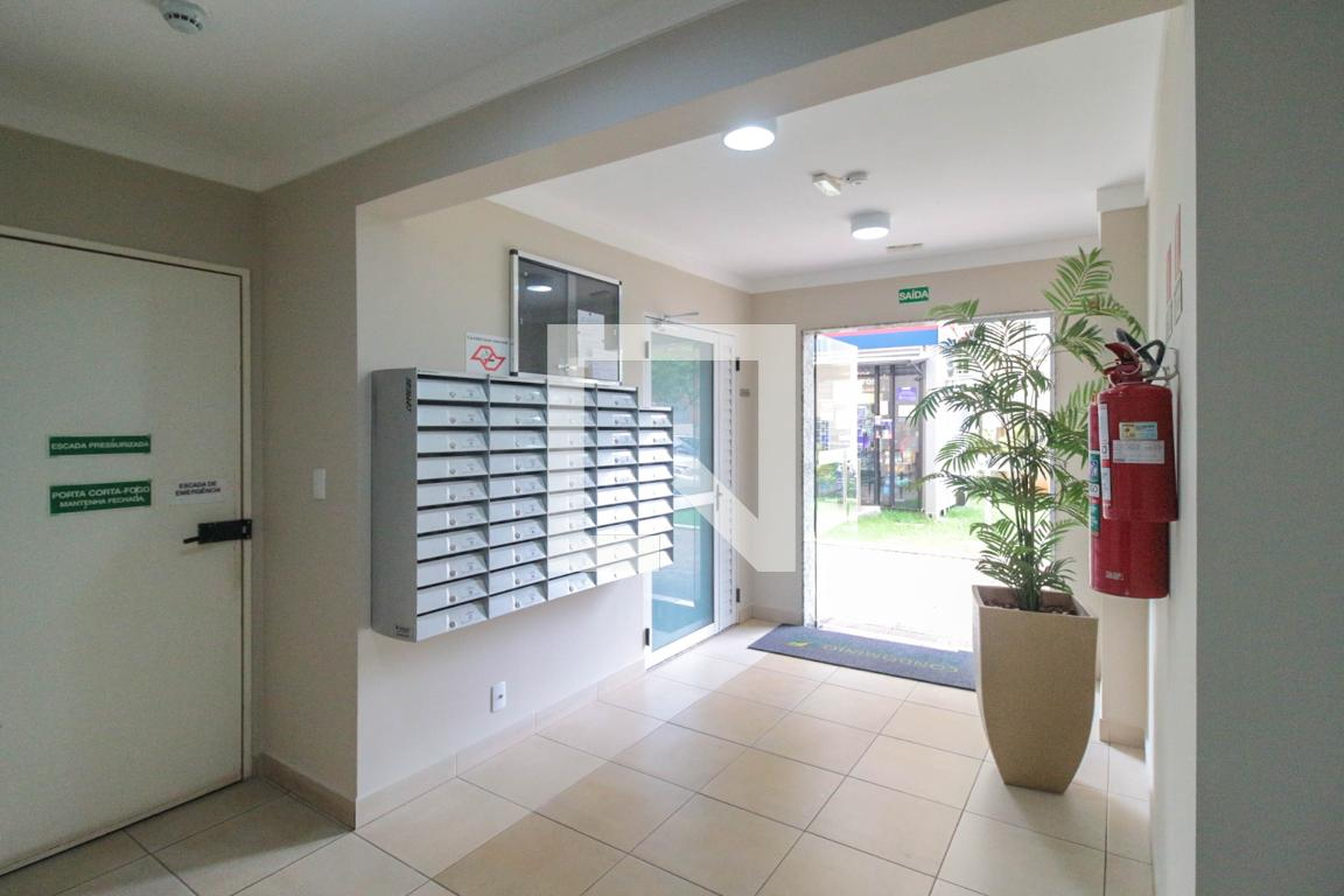 Hall de entrada - Alexandrino