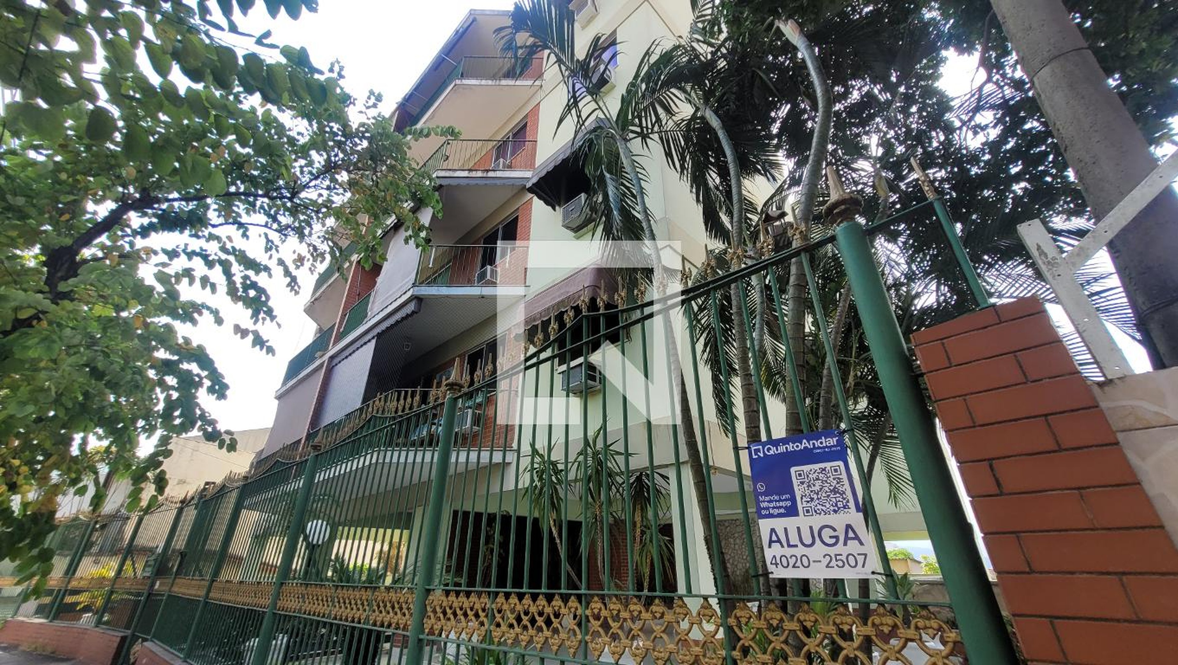 Fachada Condomínio em Rua Namur, 790