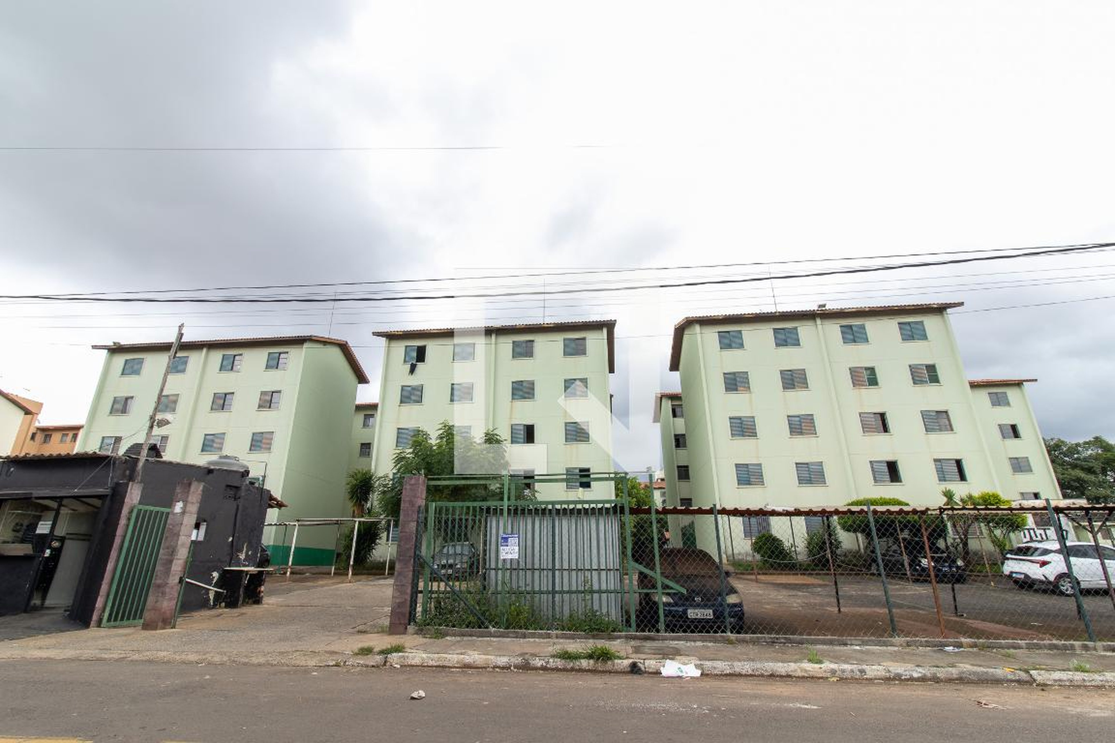 Fachada Condomínio em Rua Pedro Alvez, 53