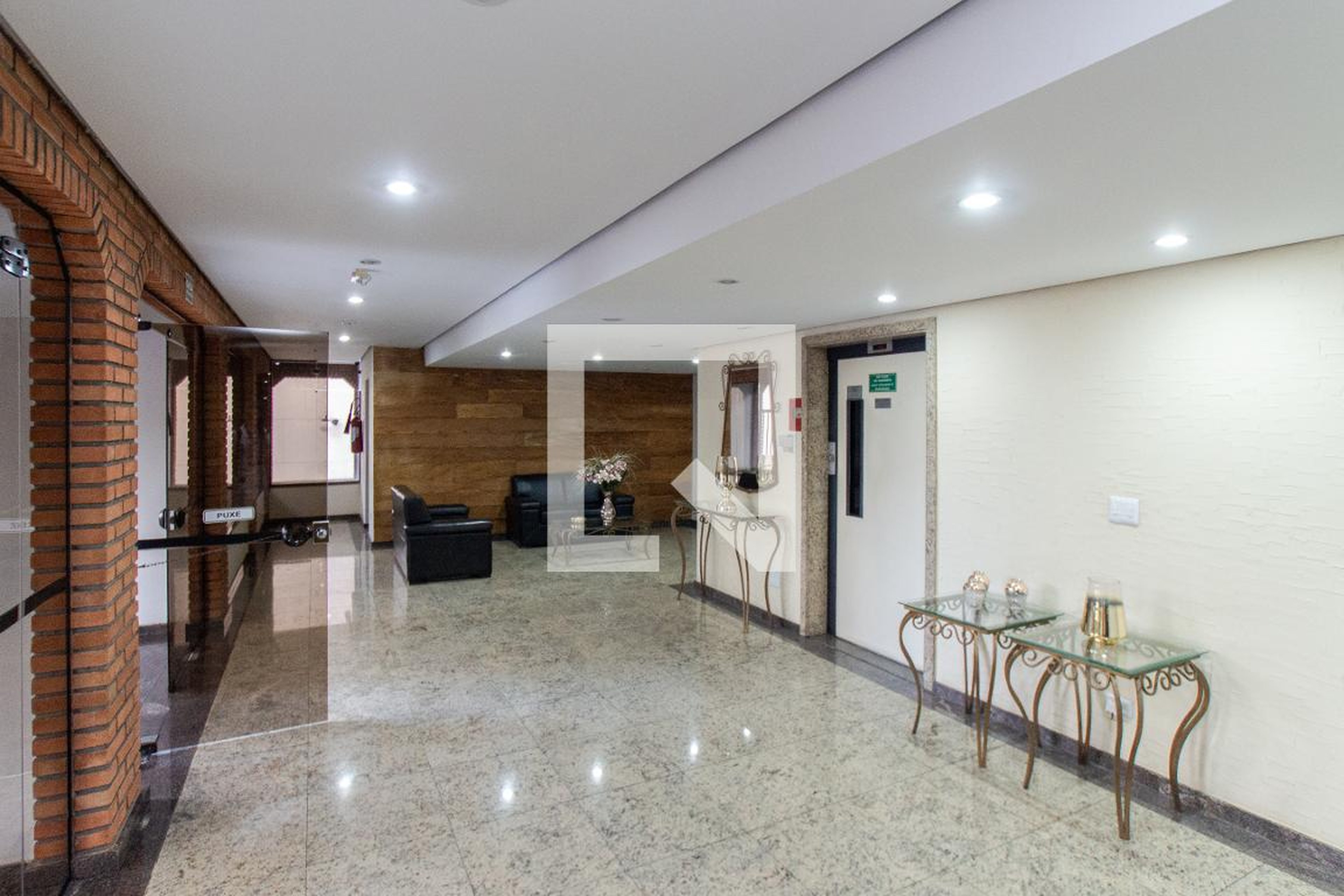 Hall de entrada - Vivenda dos Algaves