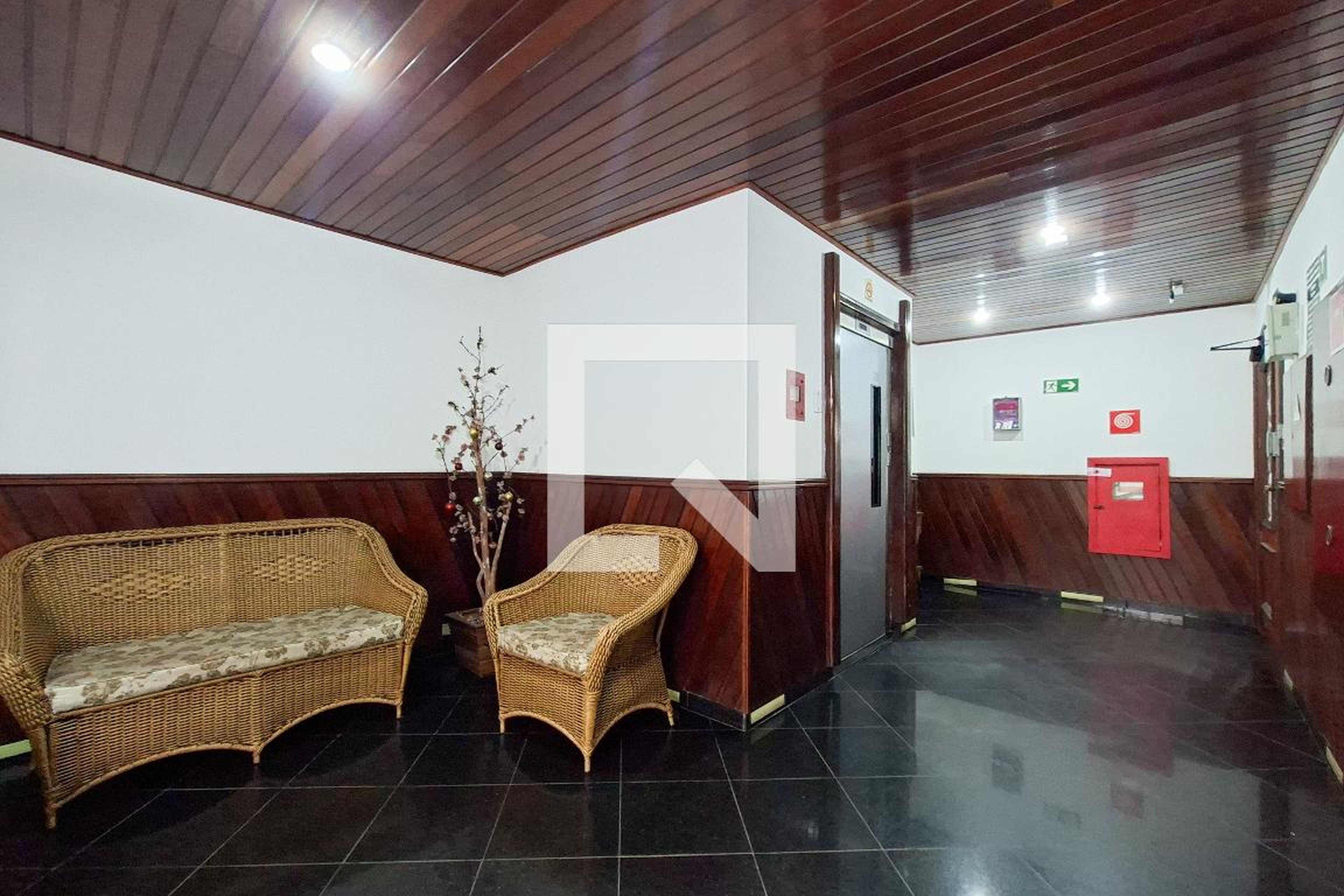 Hall de entrada - Guilhermina Ferreira de Almeida