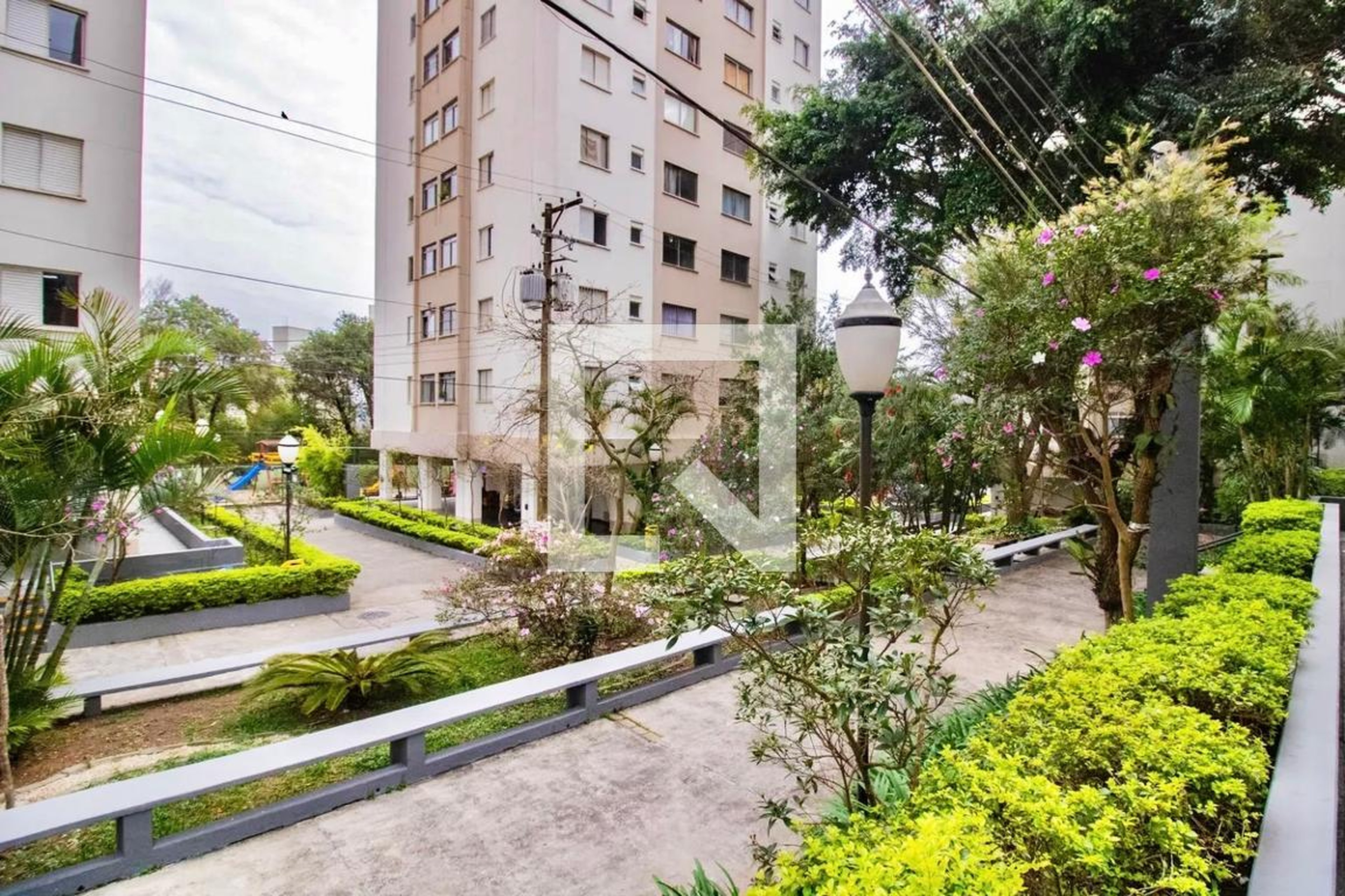 Área comum Condomínio em Rua Cruz das Almas, 301