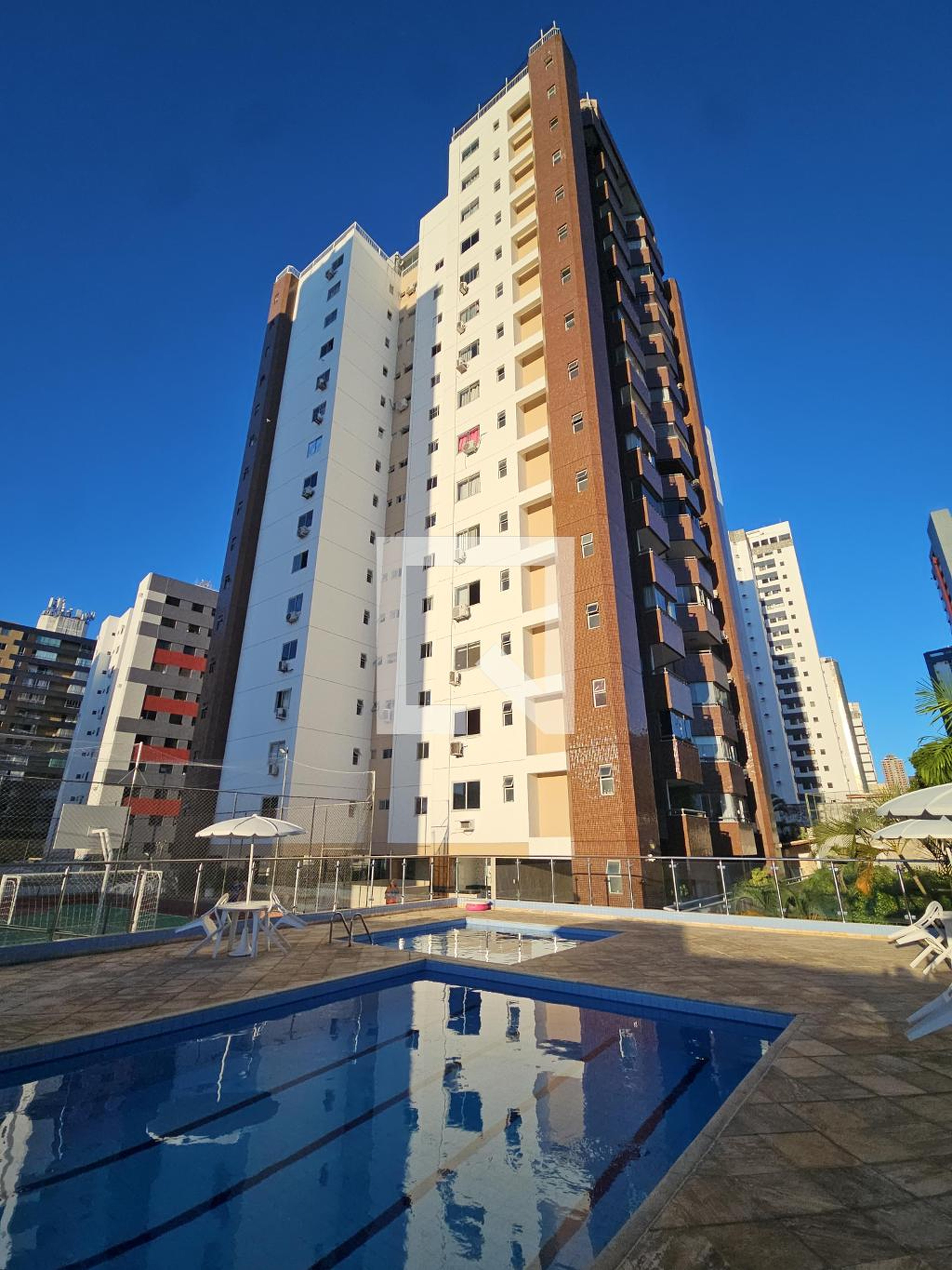 Fachada Condomínio Mansão Everest