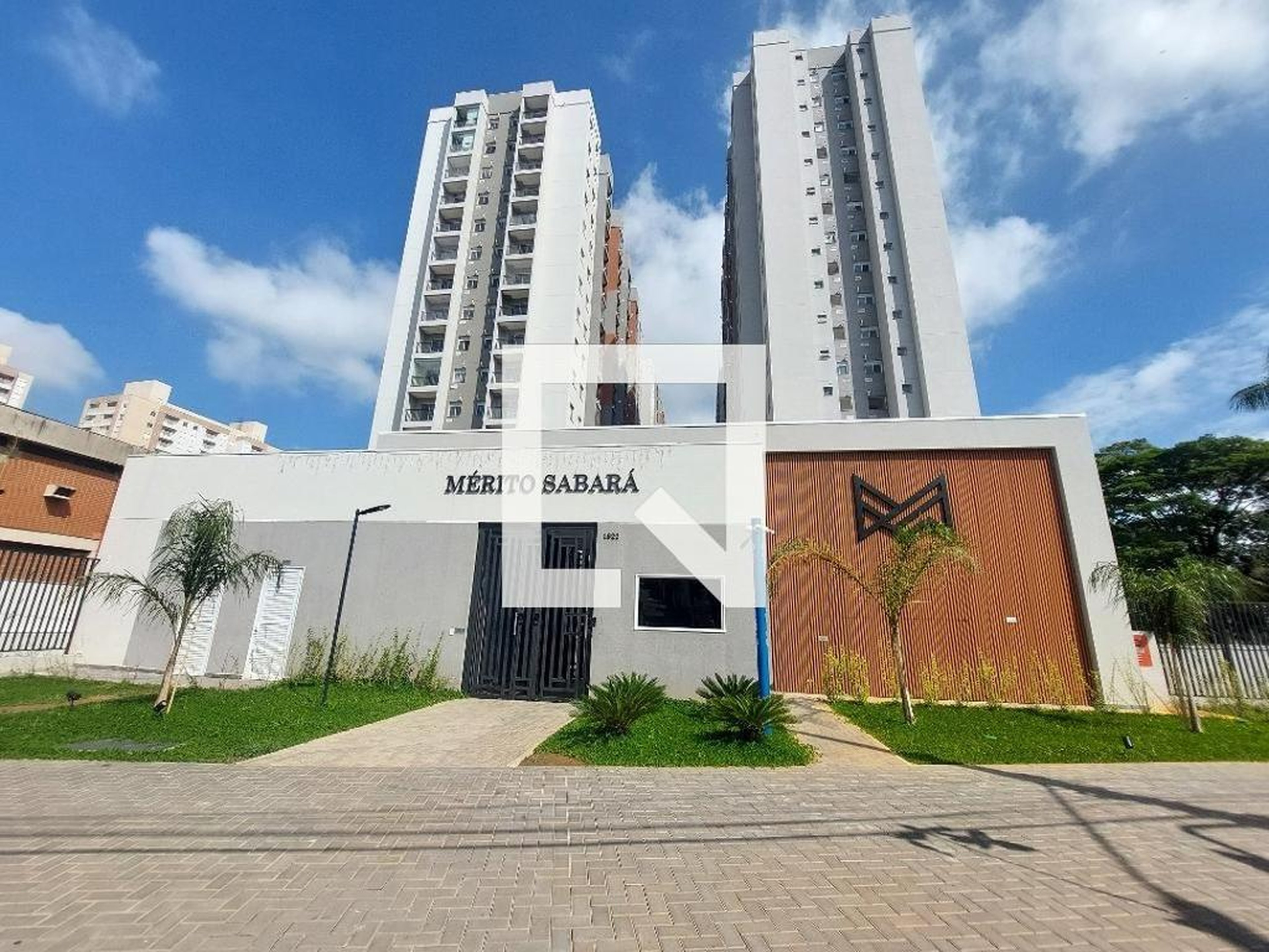 Fachada Condomínio Mérito Sabará