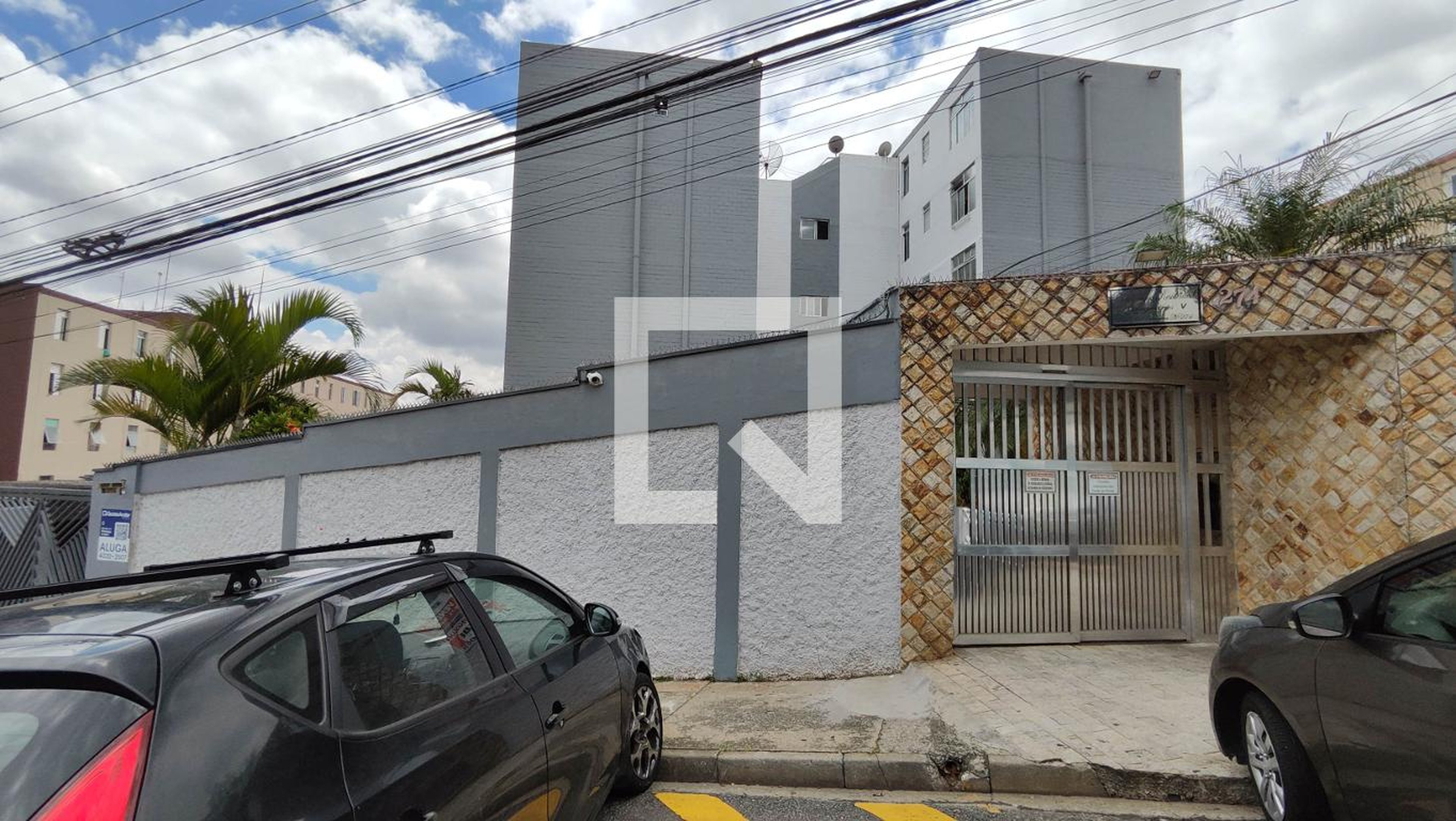 Fachada Edifício Pitangueiras V