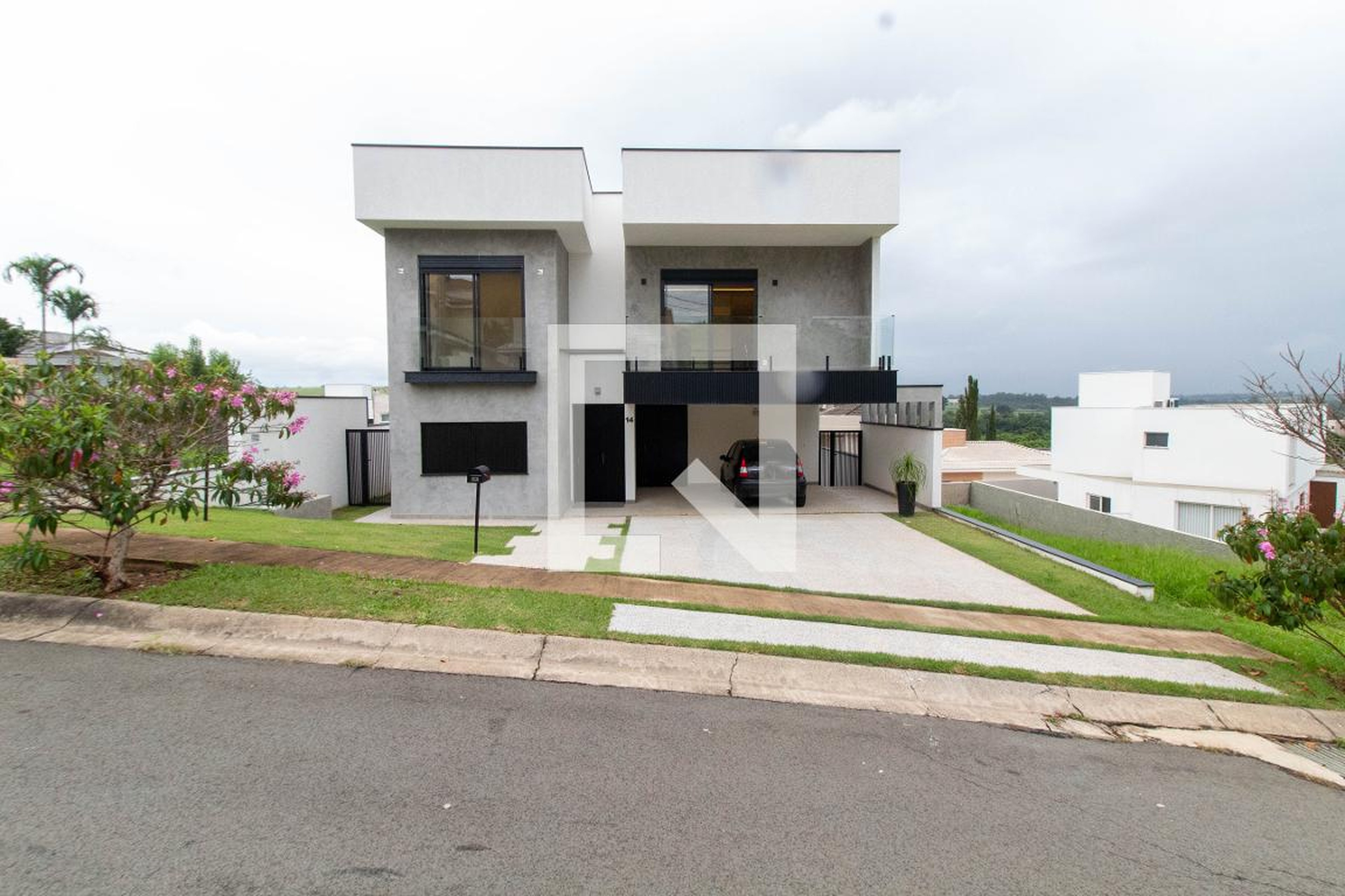 Fachada Condomínio em Rua Benedito Lopes, 441