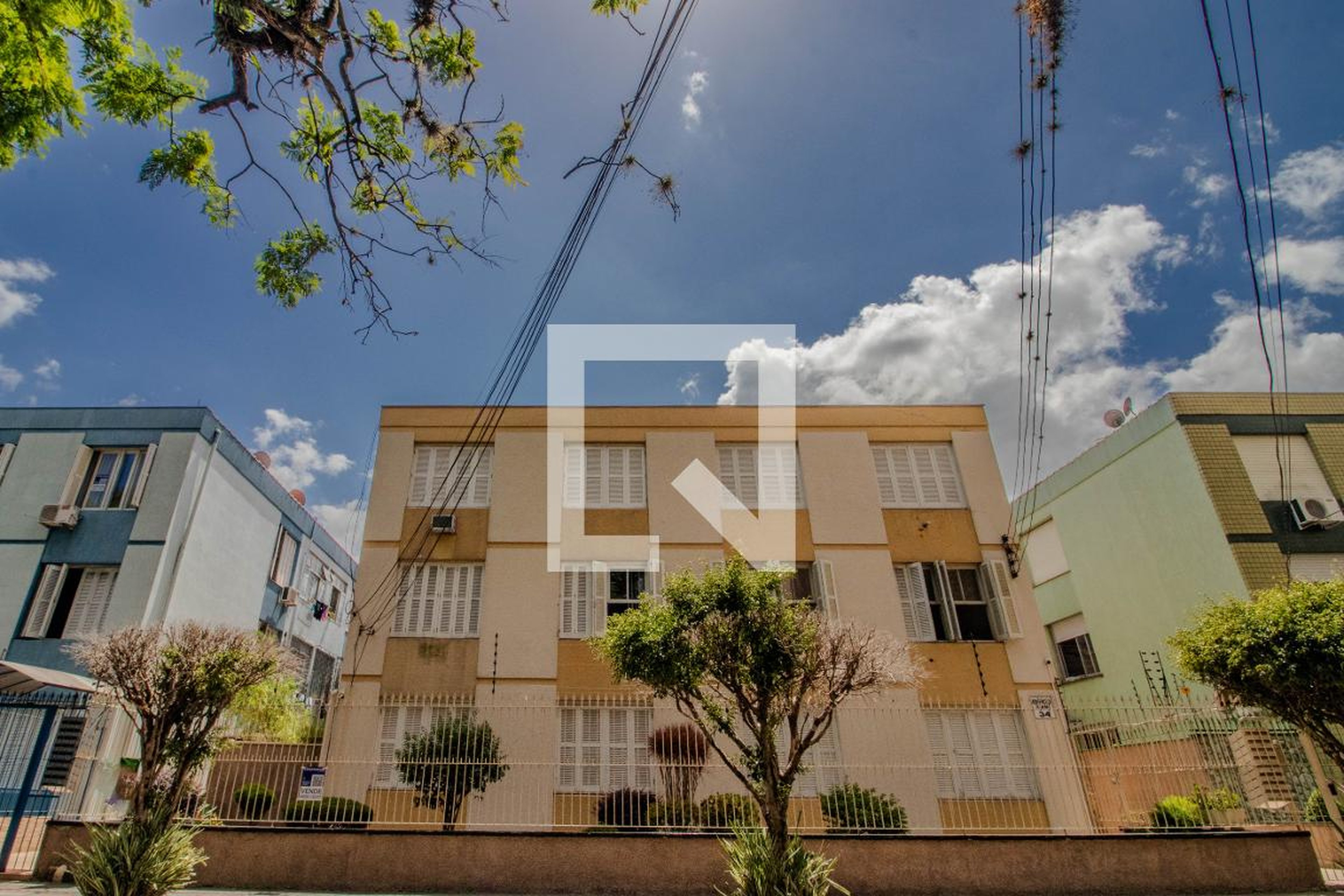 Fachada Condomínio em Travessa Olímpio de Oliveira Pachêco, 34