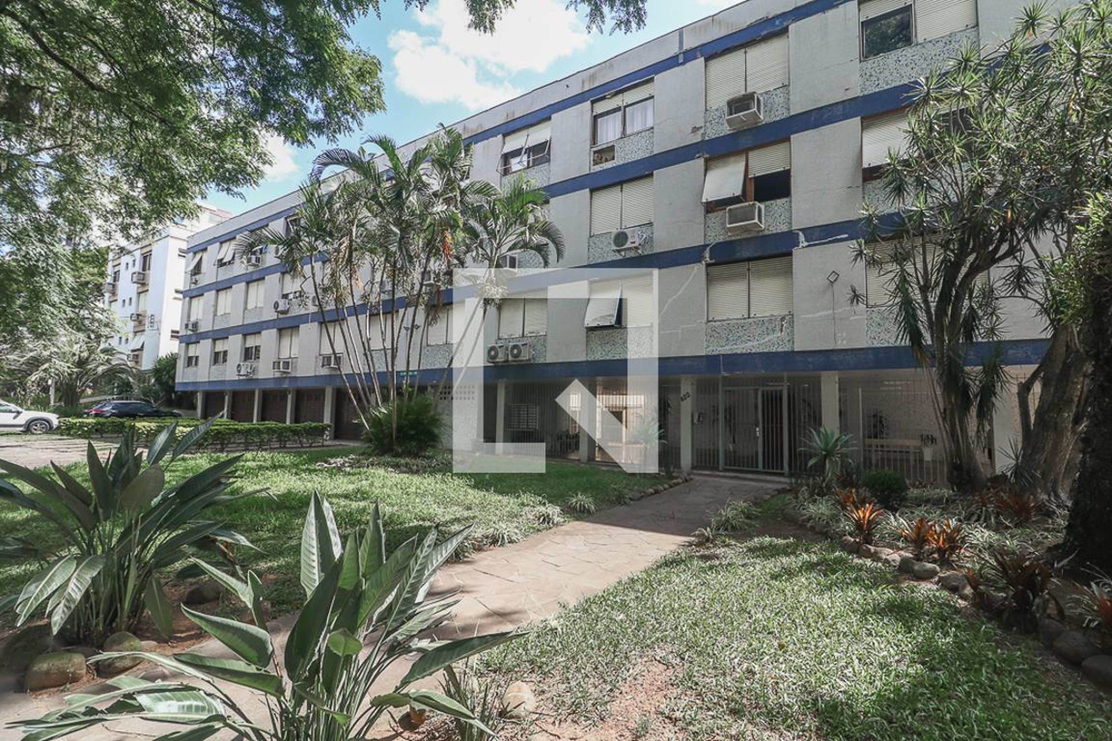 Fachada Condomínio em Avenida Panamericana, 420