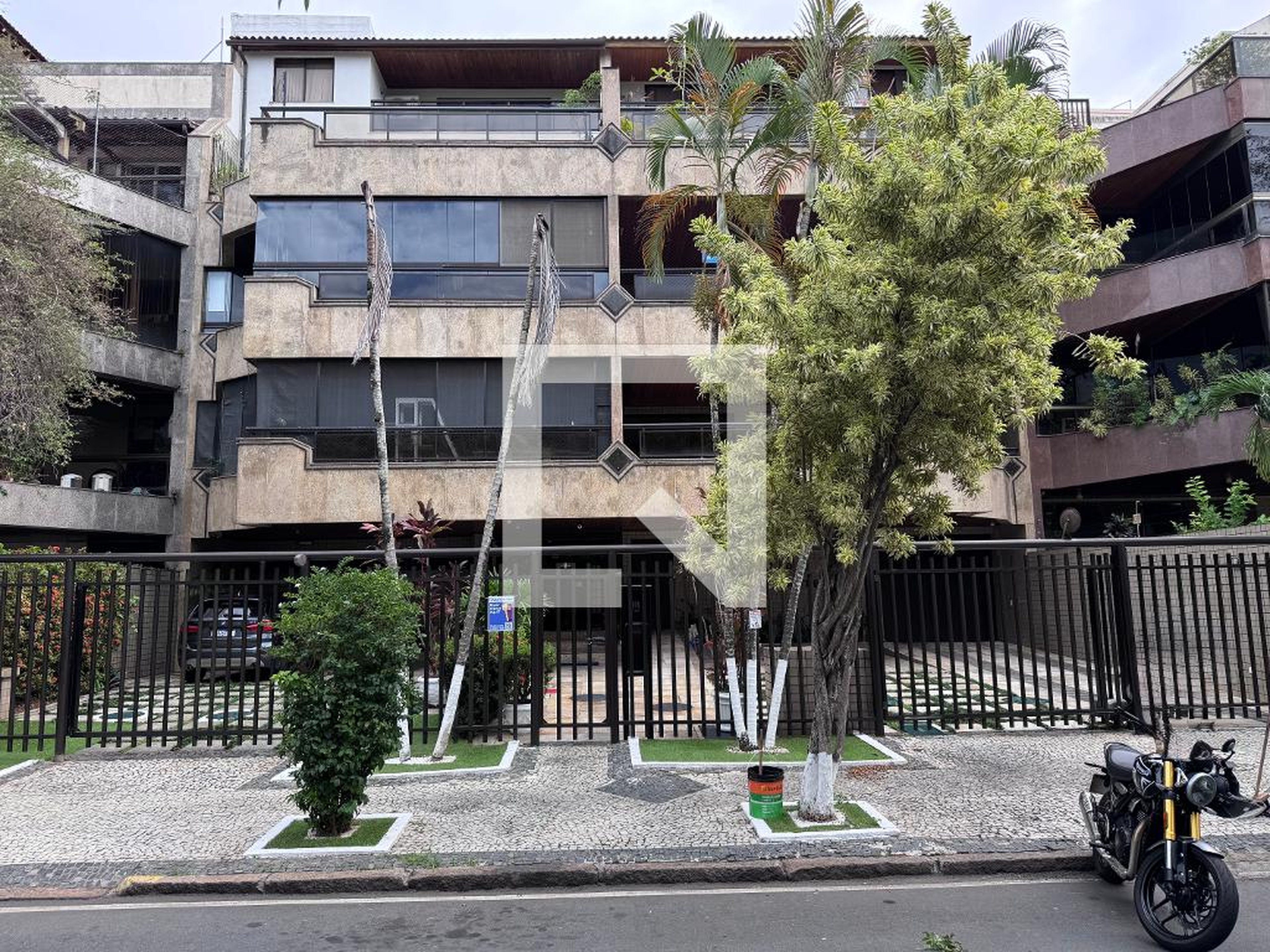 Fachada Residencial Pontal dos Bandeirantes