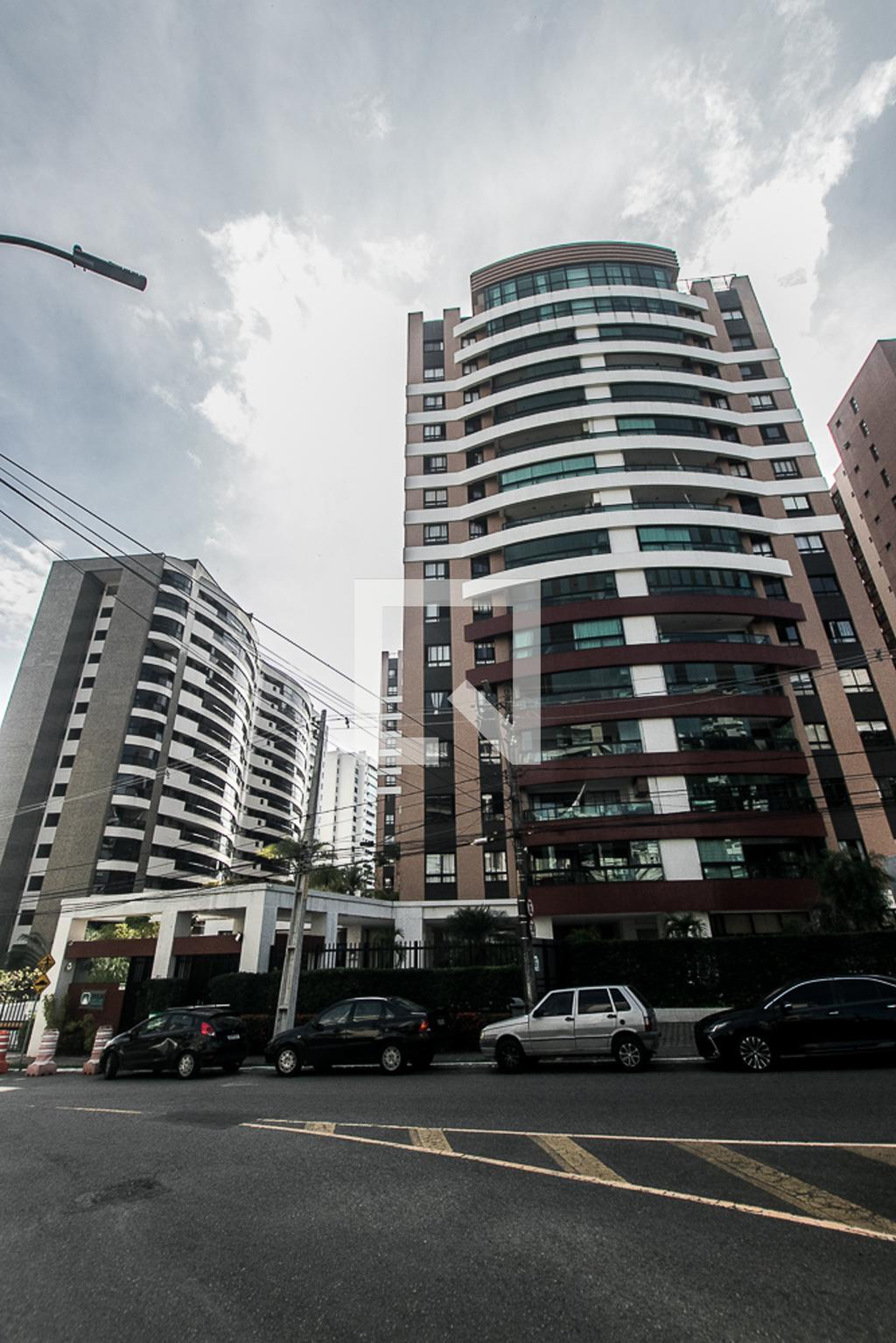 Fachada do Prédio Condomínio Palm Ville