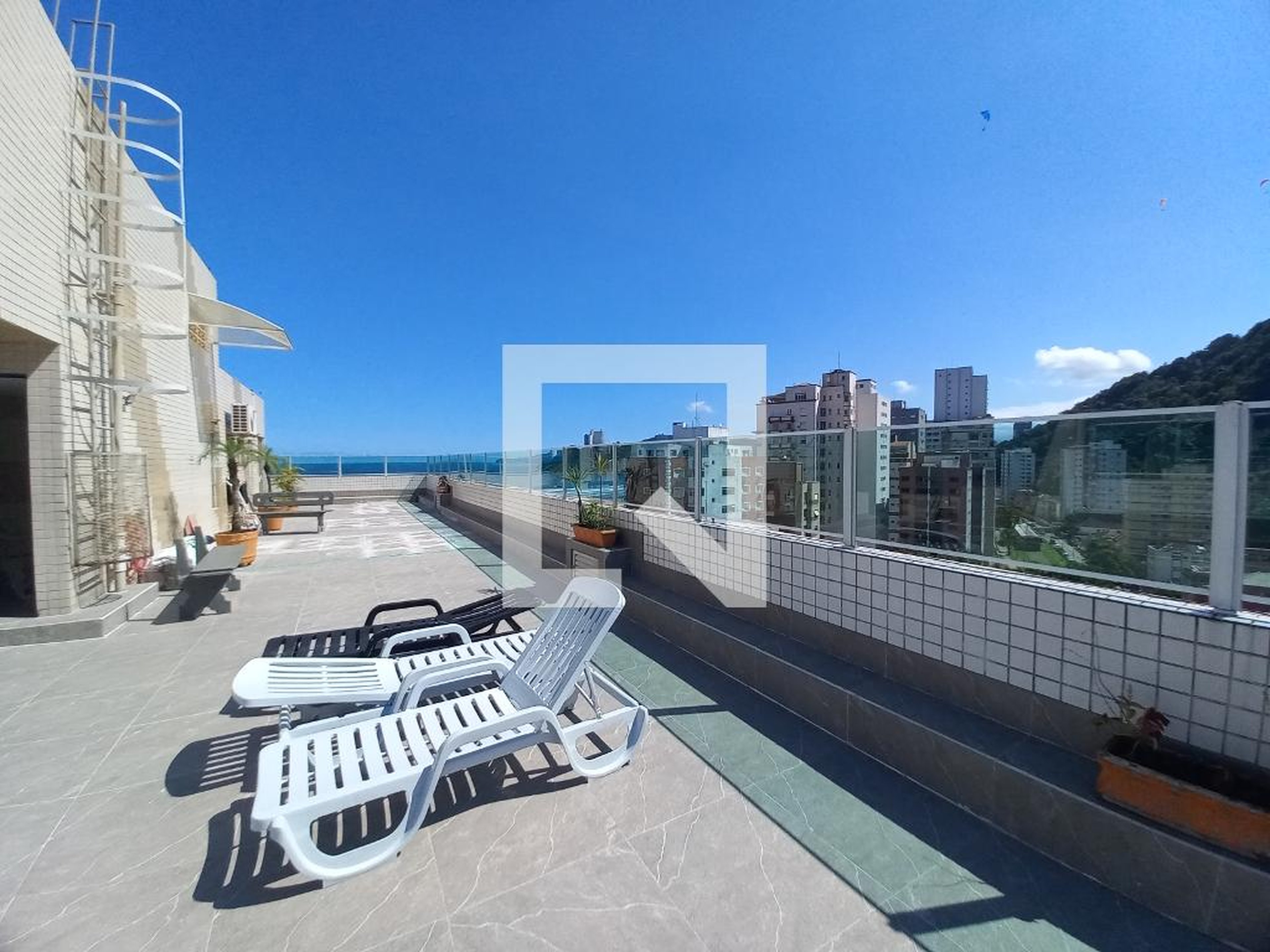 Área comum - Jurucê