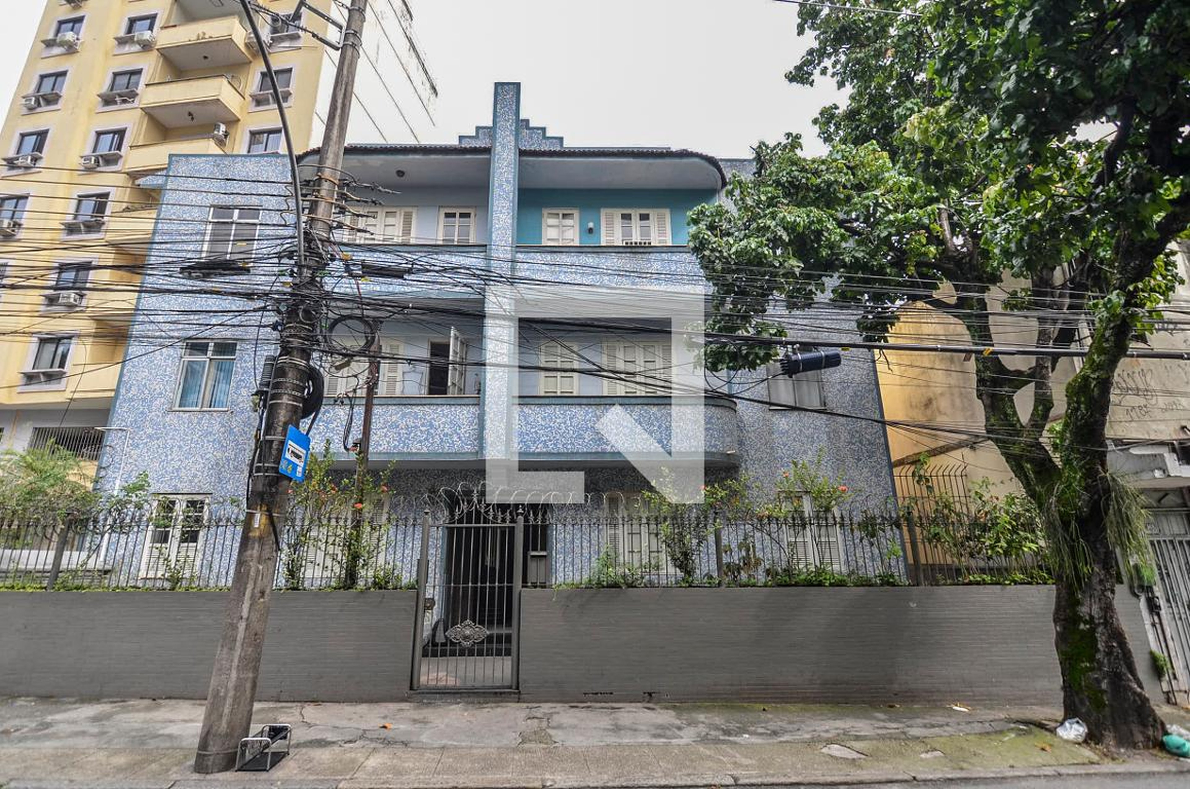 Fachada Condomínio em Rua Conde de Bonfim, 970