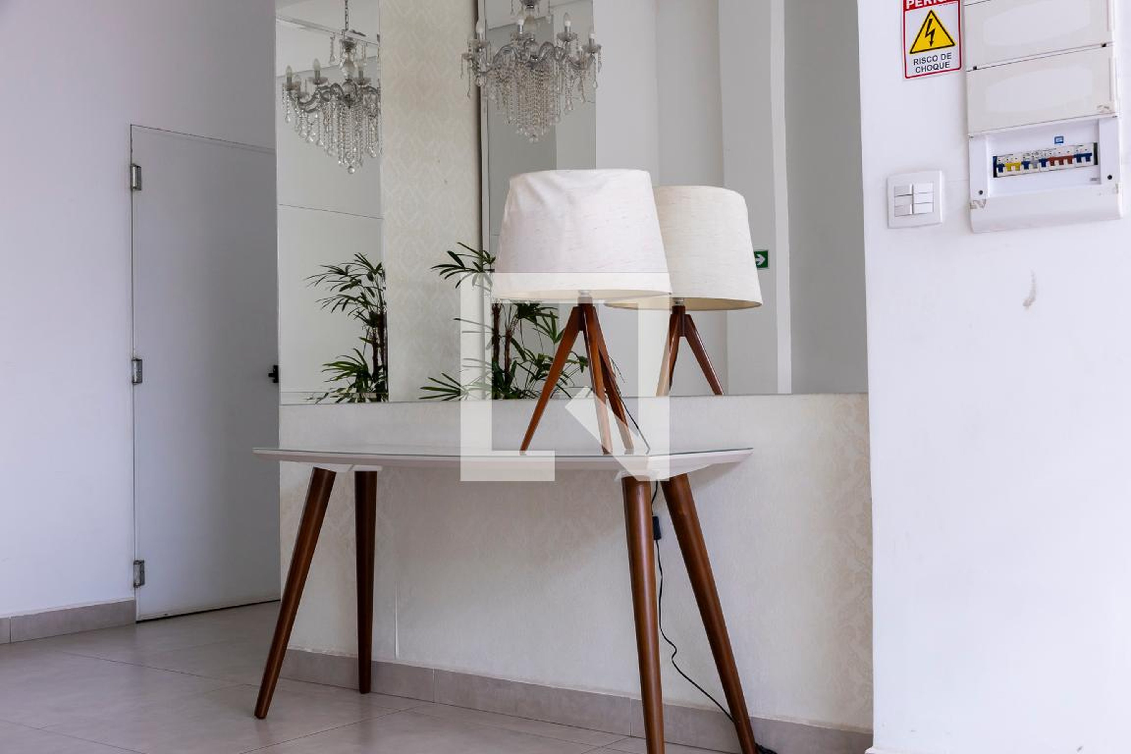 Hall de entrada - Raízes Campolim