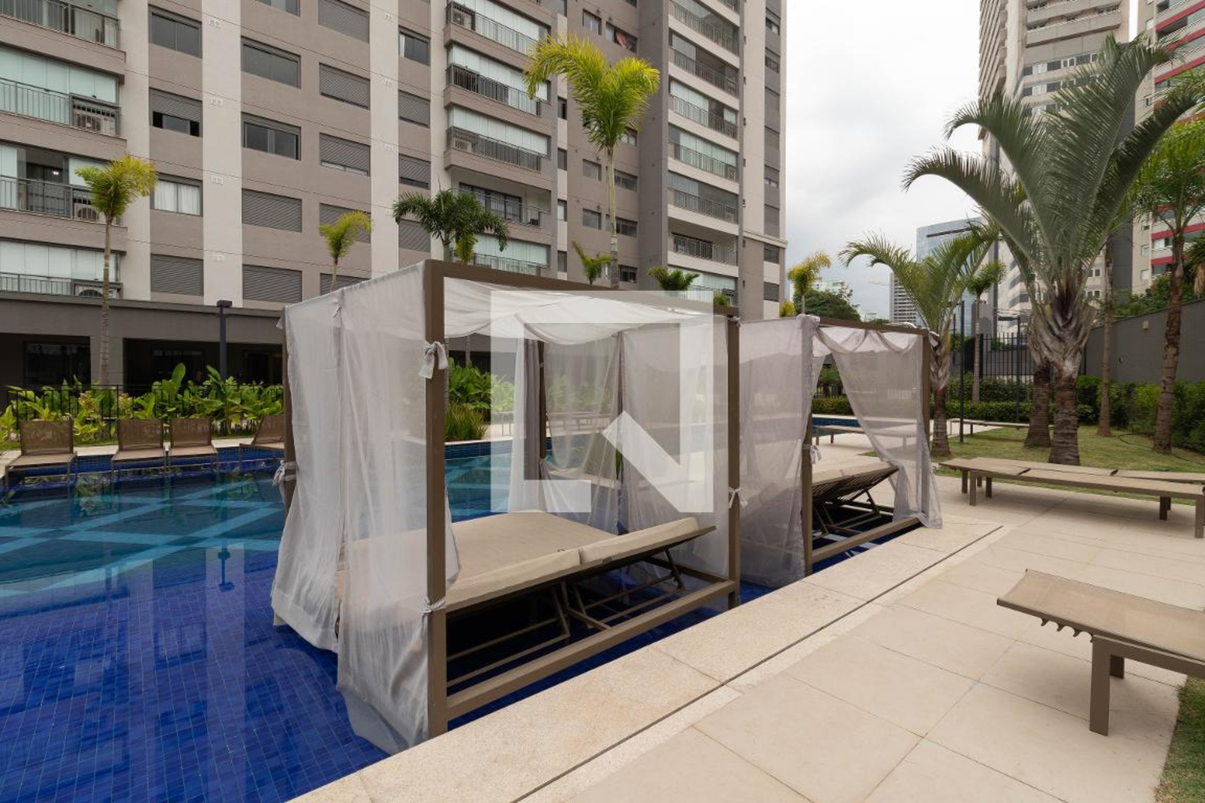 Piscina - Living One