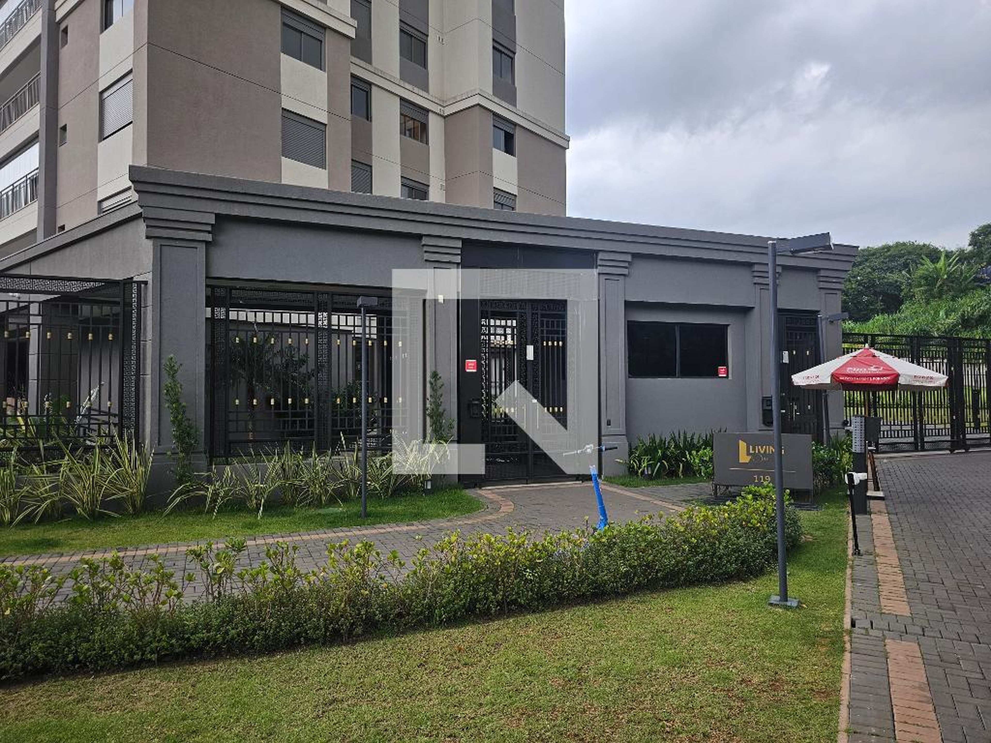 Fachada Condomínio Living One