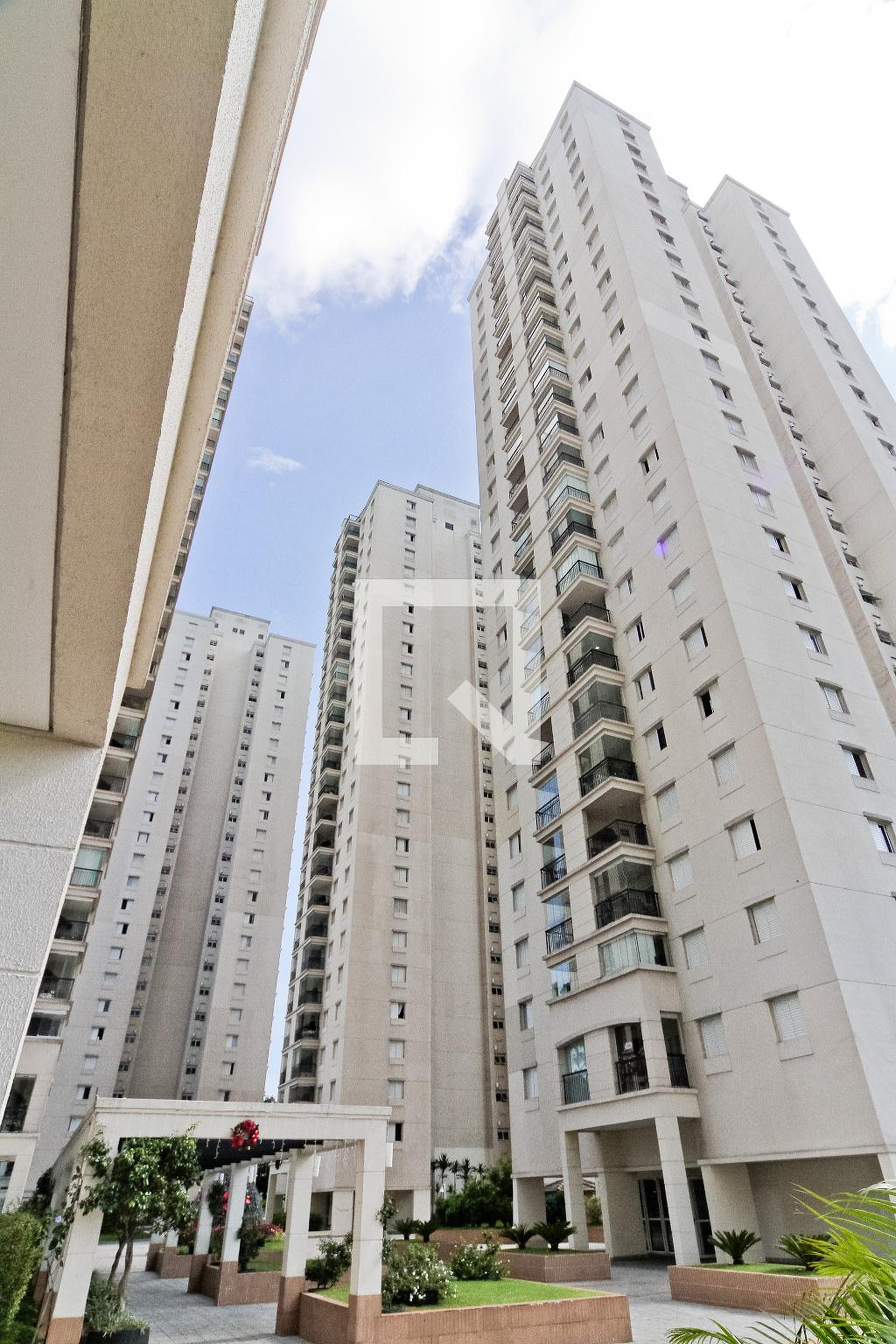 Fachada Condomínio Alviverde