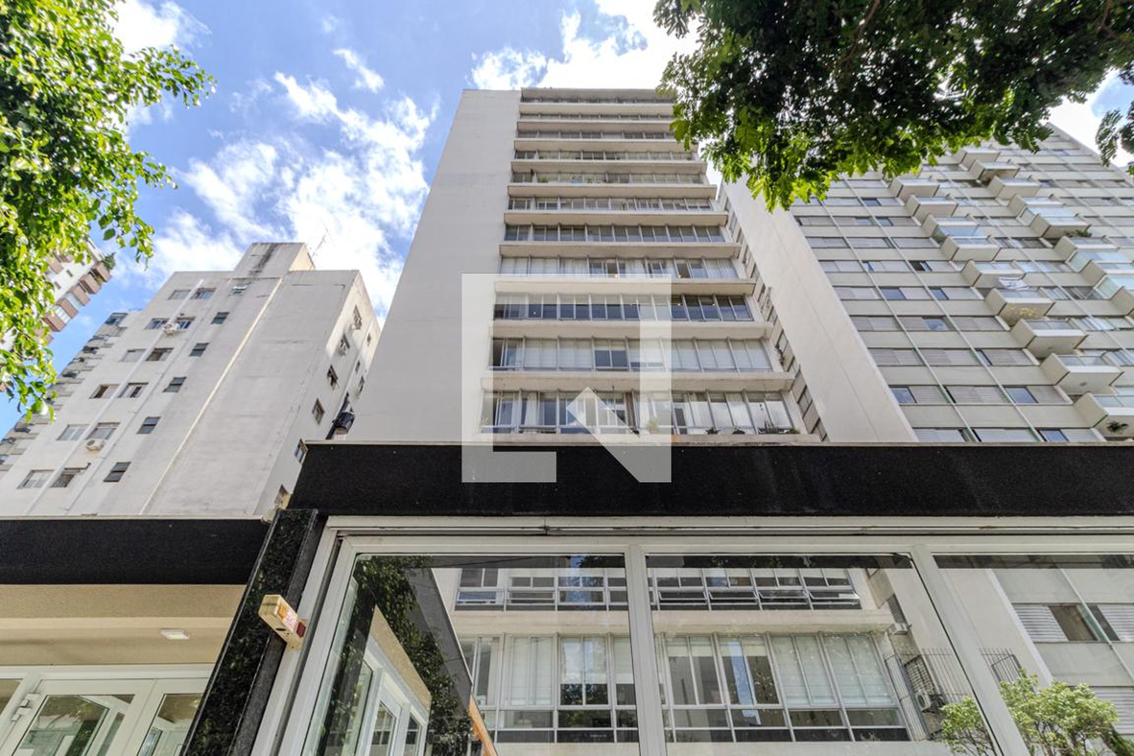 Fachada Condomínio Escala