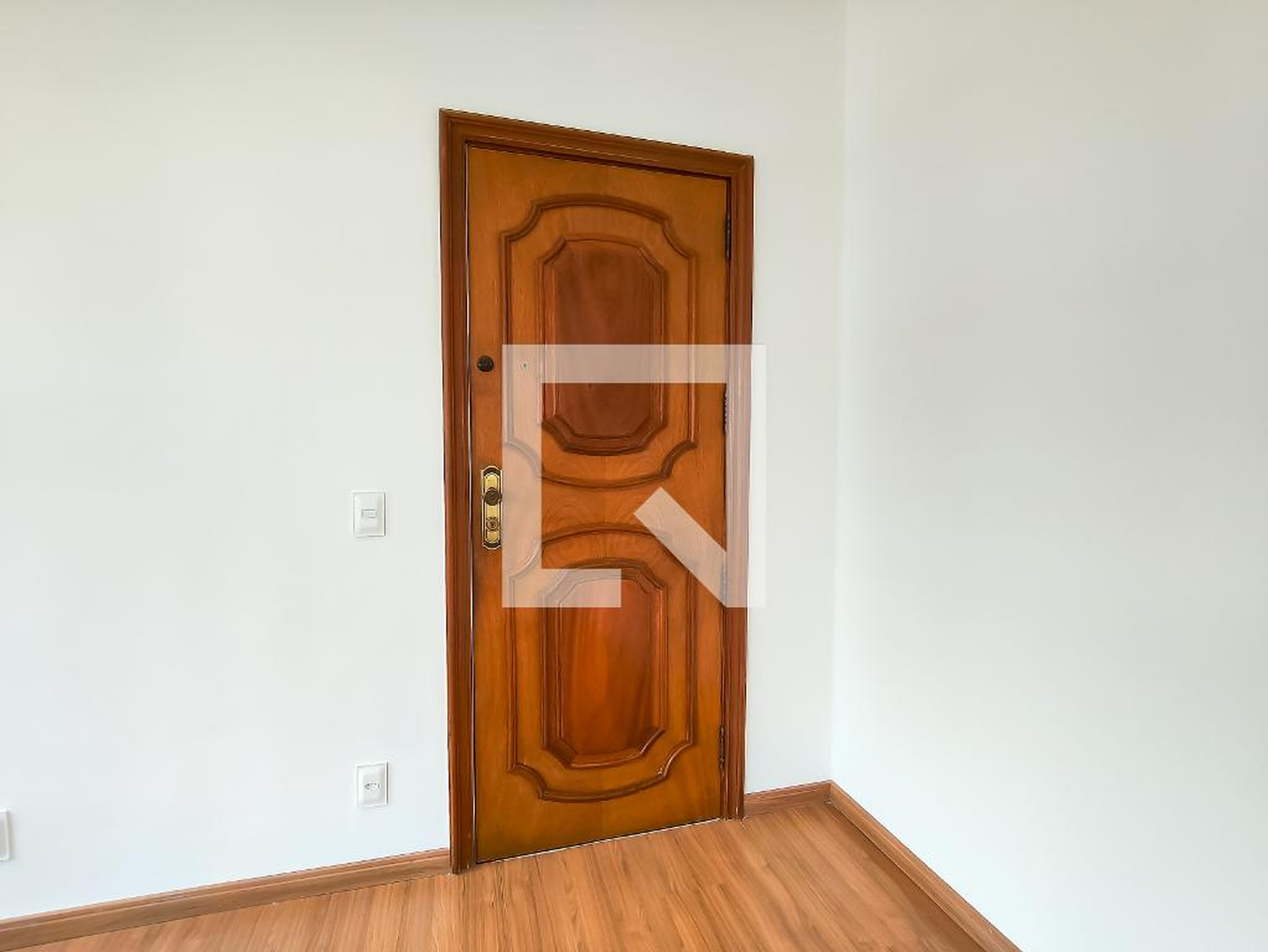 Entrada - Edifício Karine