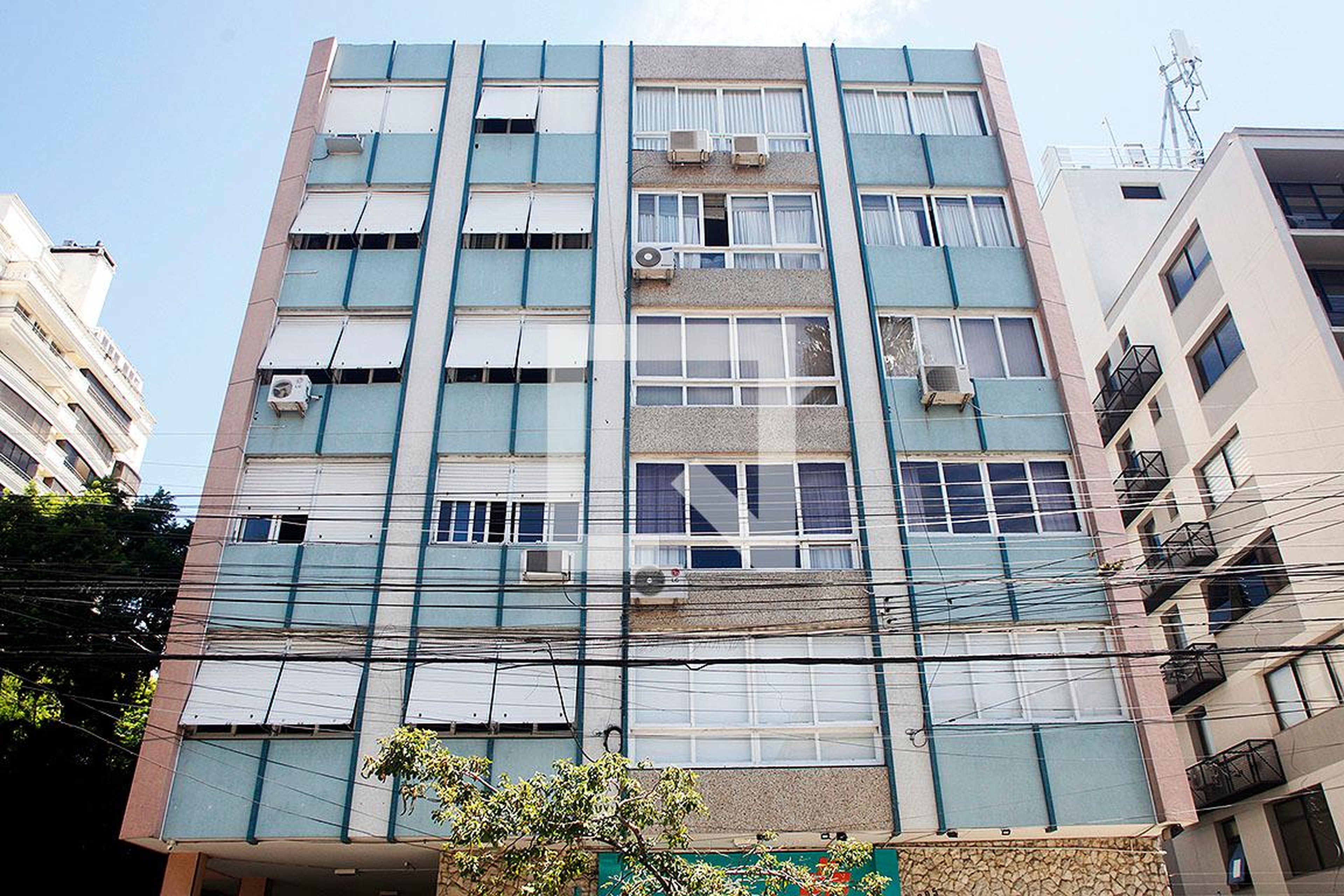 Fachada Condomínio em Avenida Ganzo, 748