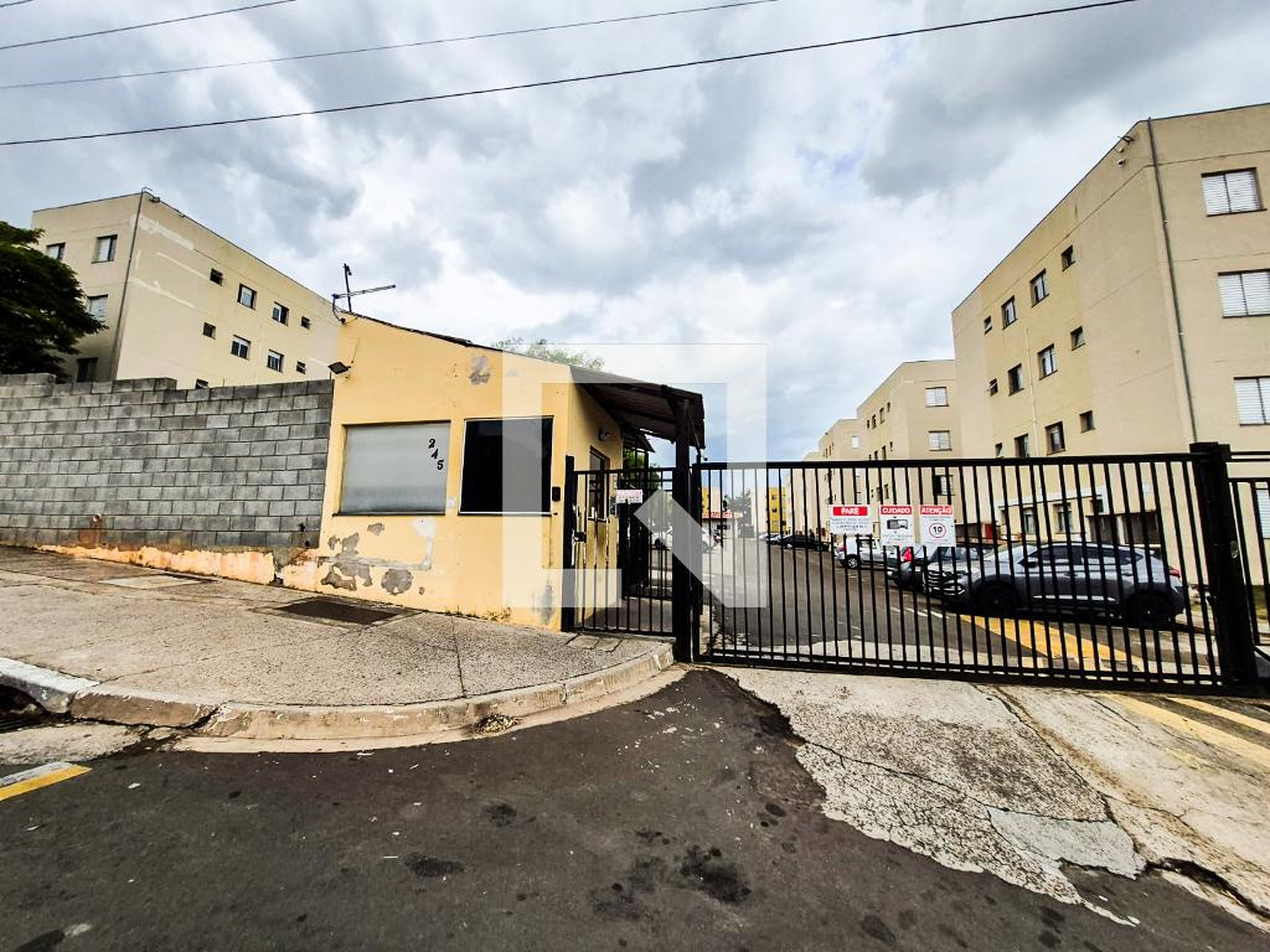 Fachada Condomínio Abaete 4