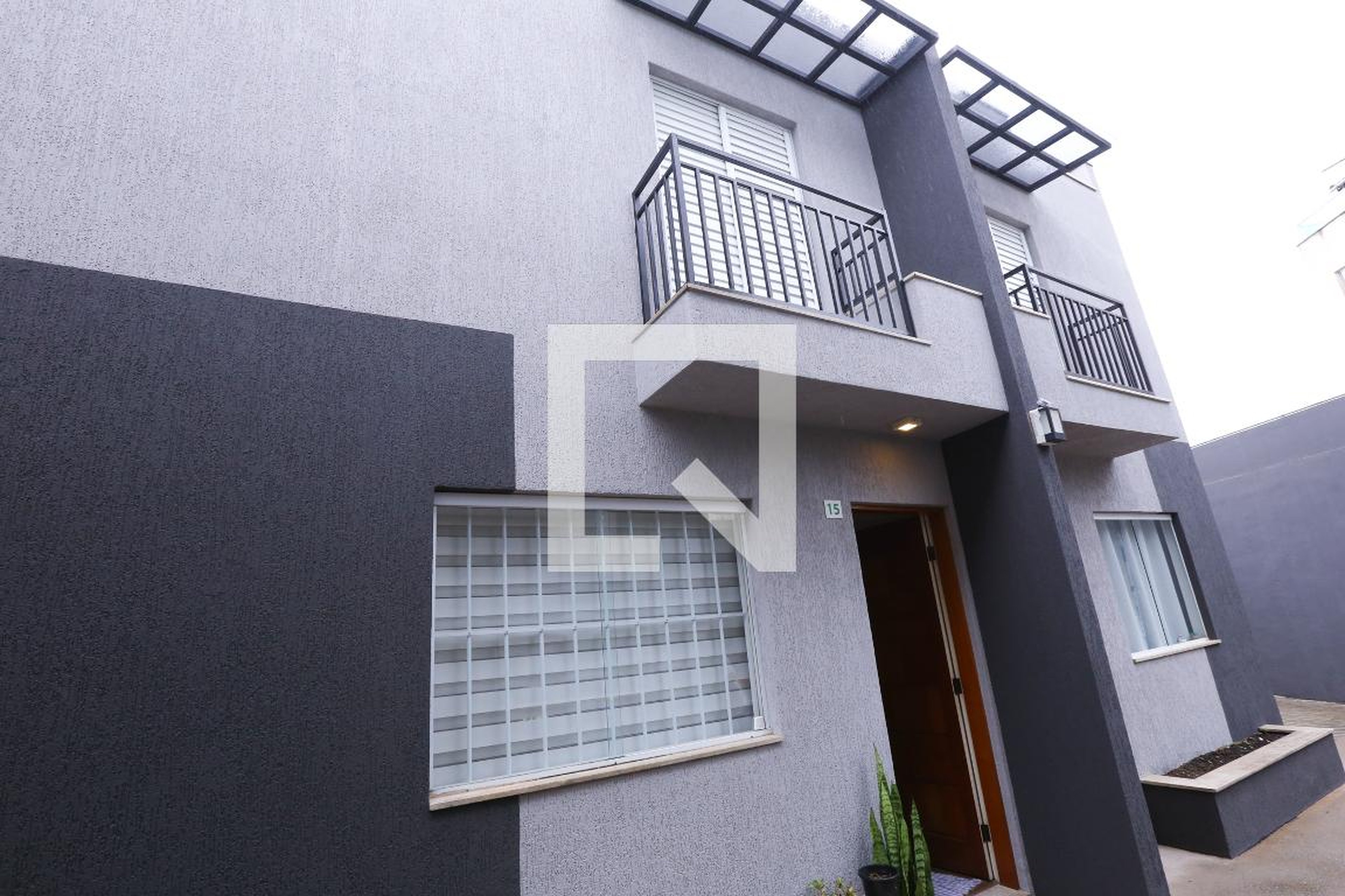 Fachada Condomínio em Avenida Myrim, 100