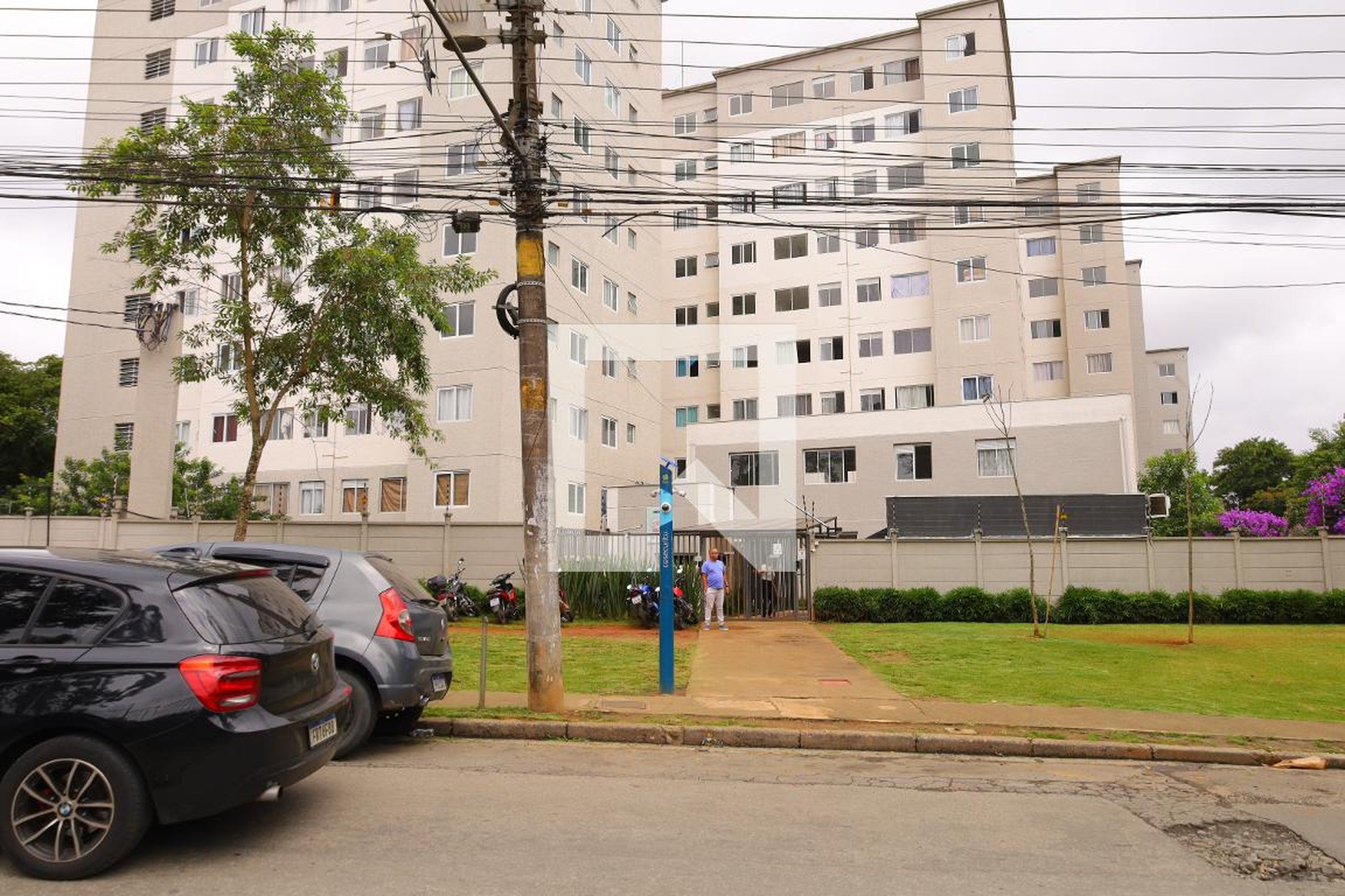 Fachada do condomínio Condomínio Flor de Cerejeira