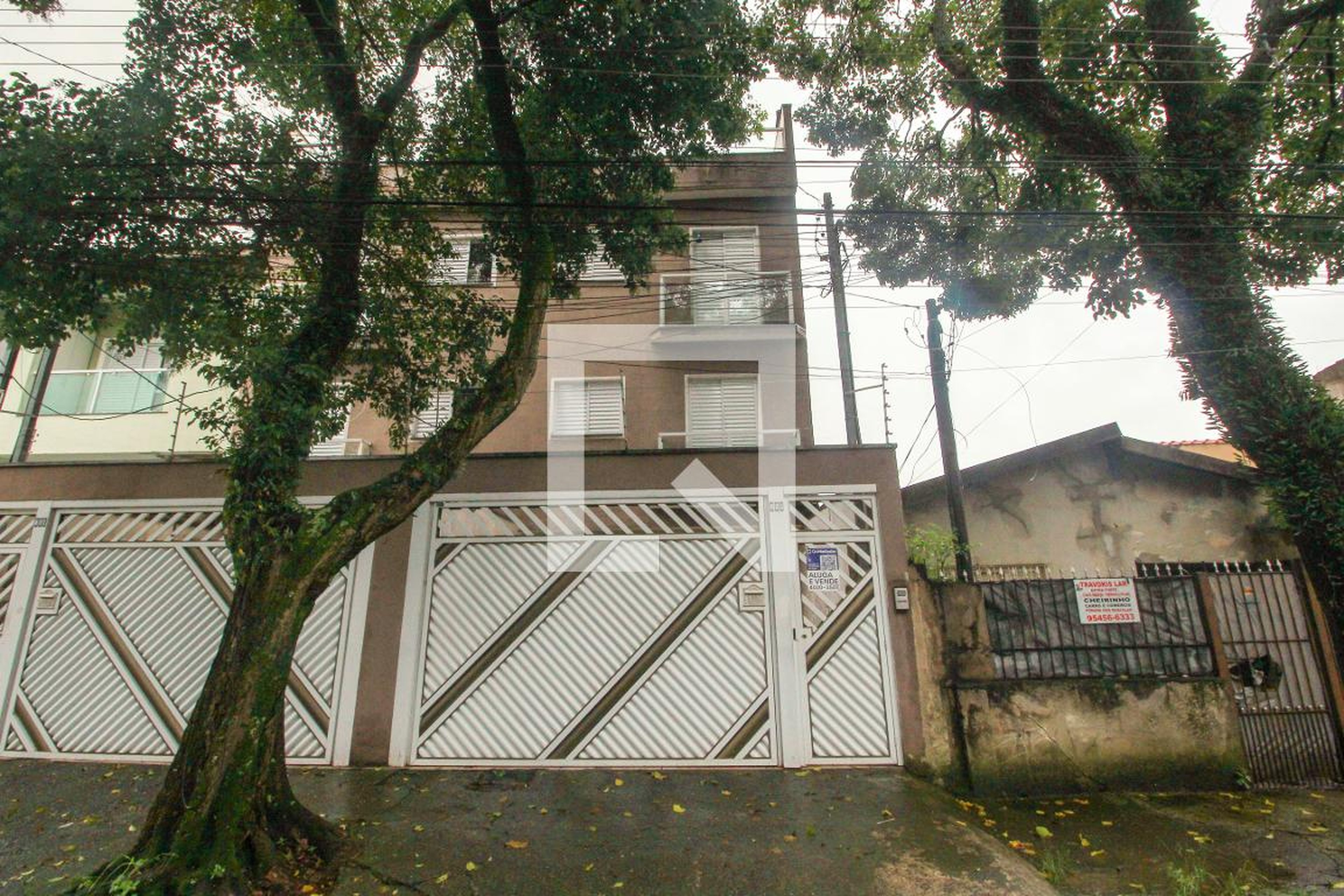 Fachada Condomínio em Rua Paracatu, 693