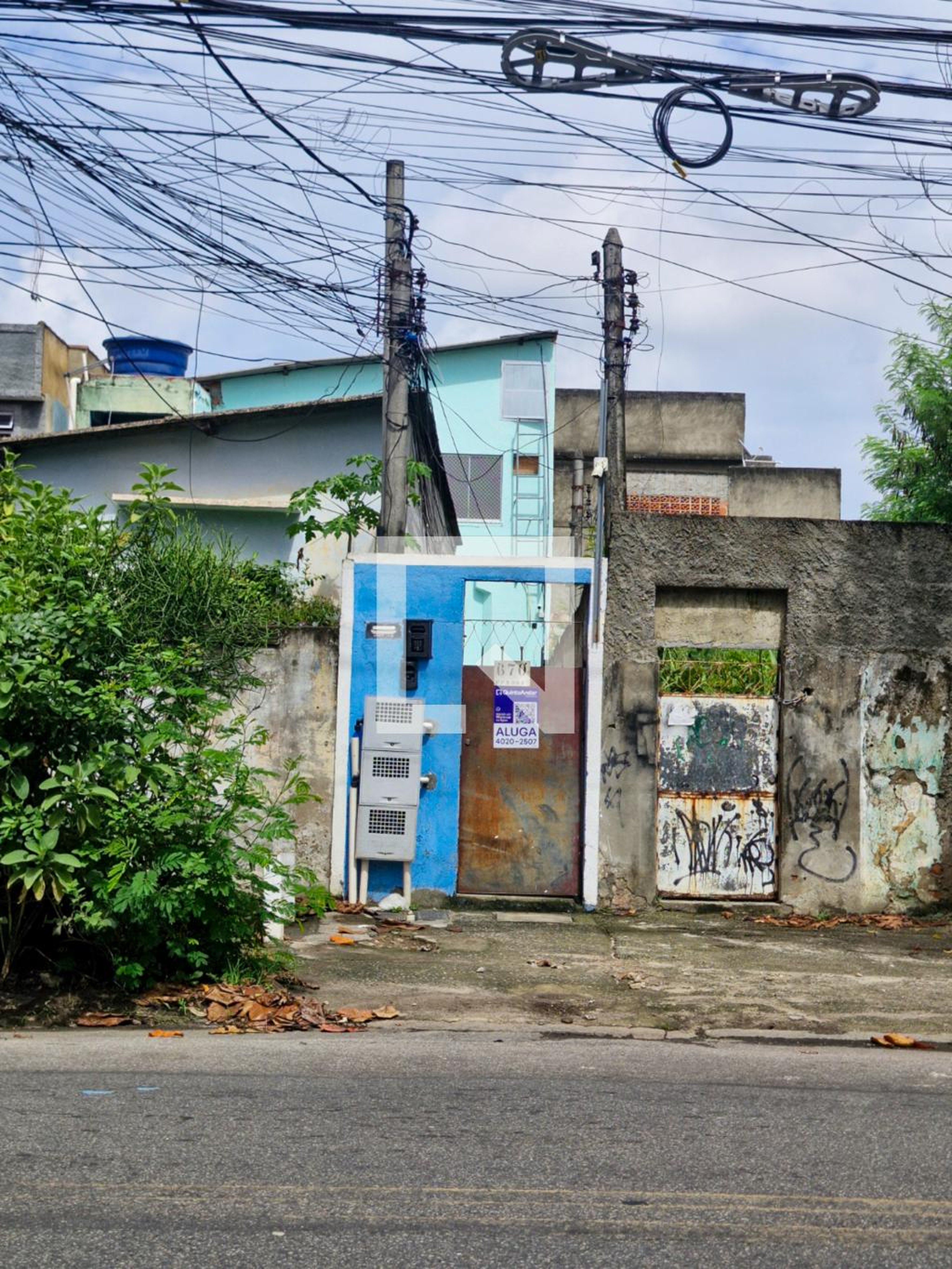 Fachada Condomínio em Rua dos Açudes, 670